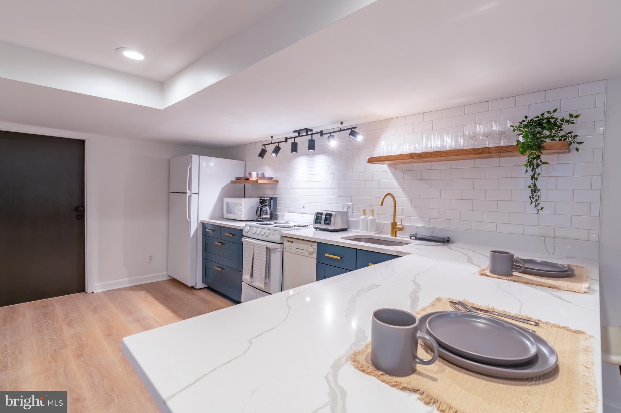 UPPER FELLS POINT - Residential