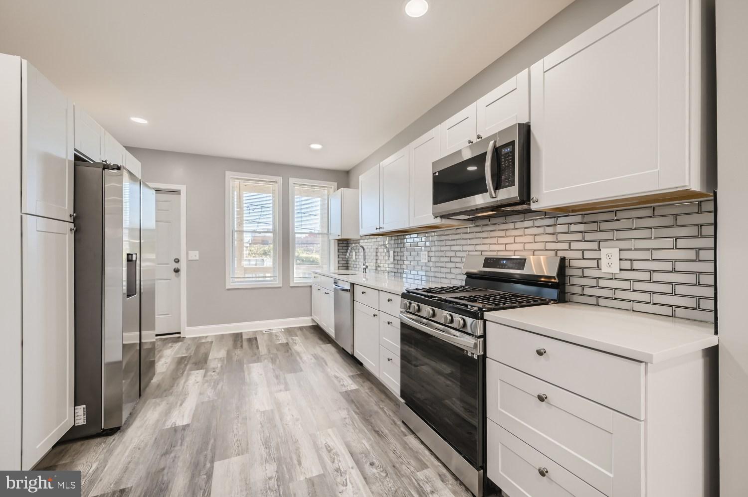 MIDDLE EAST - Residential