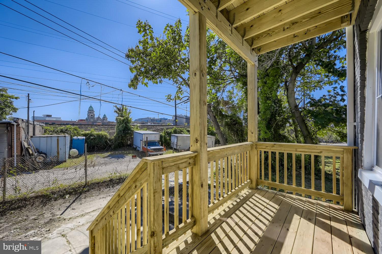 MIDDLE EAST - Residential