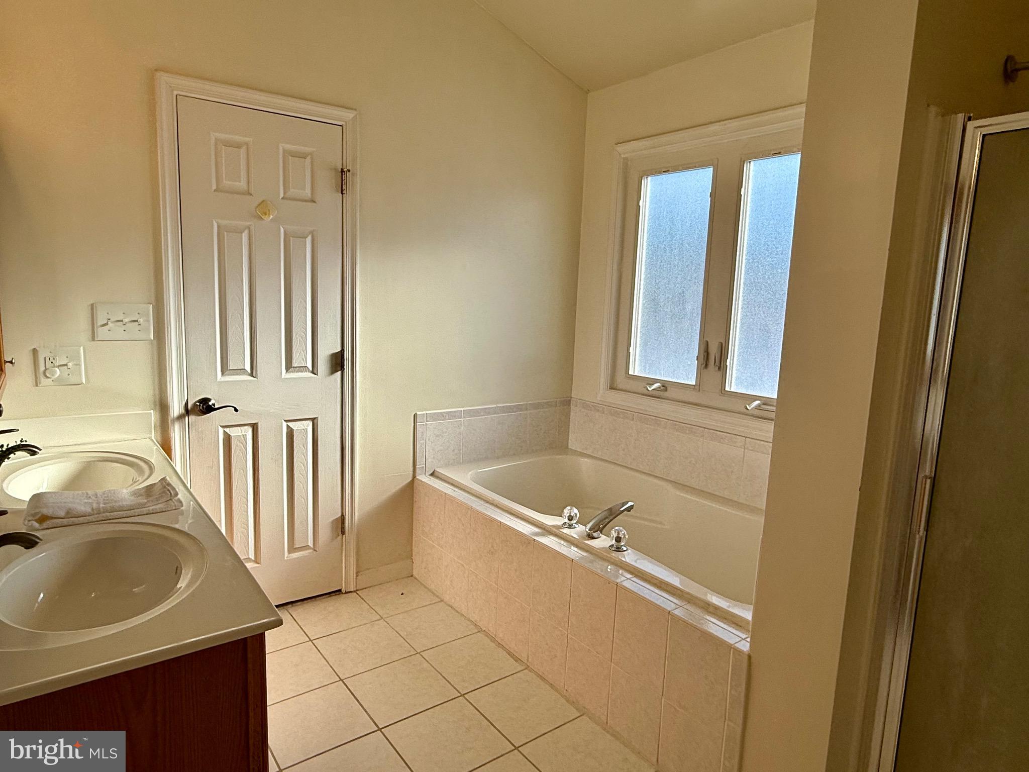 HORNERS MILL RIDGE - Residential