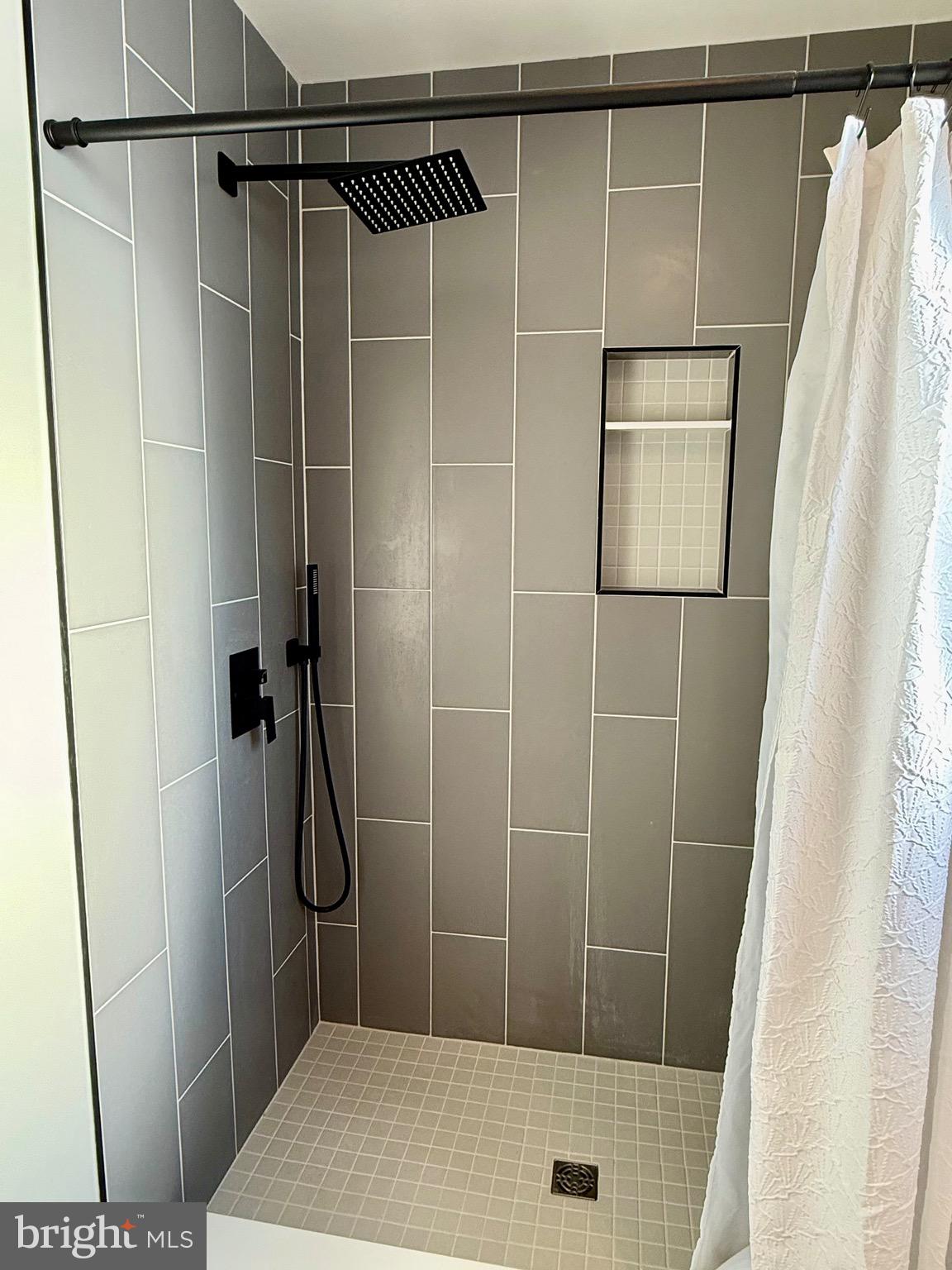 HORNERS MILL RIDGE - Residential