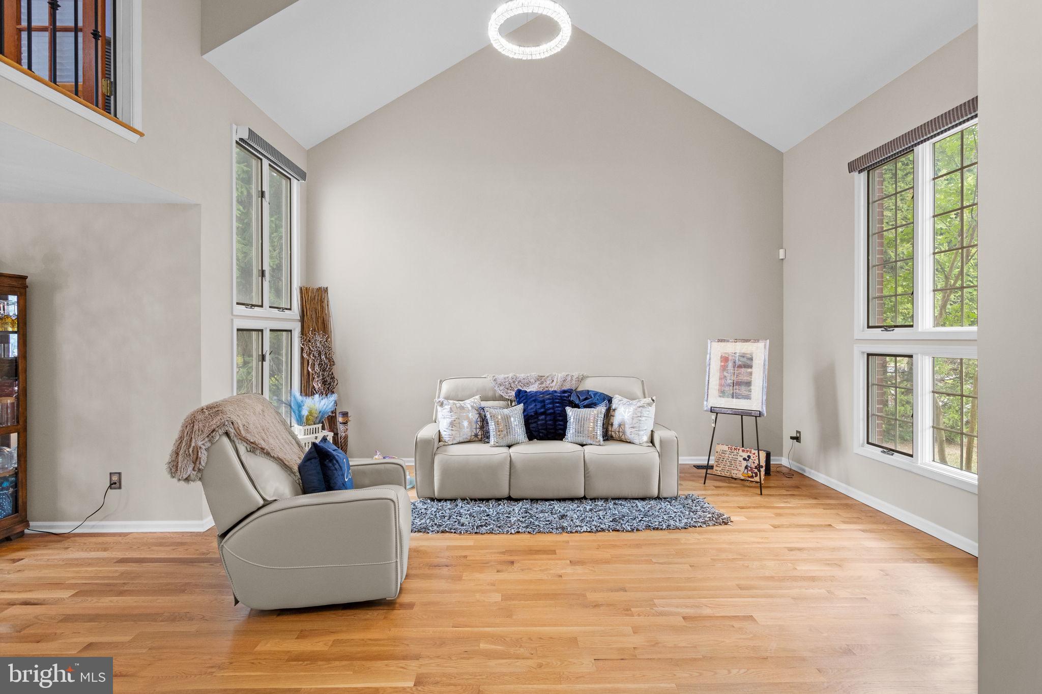 DUBLIN HUNT II - Residential