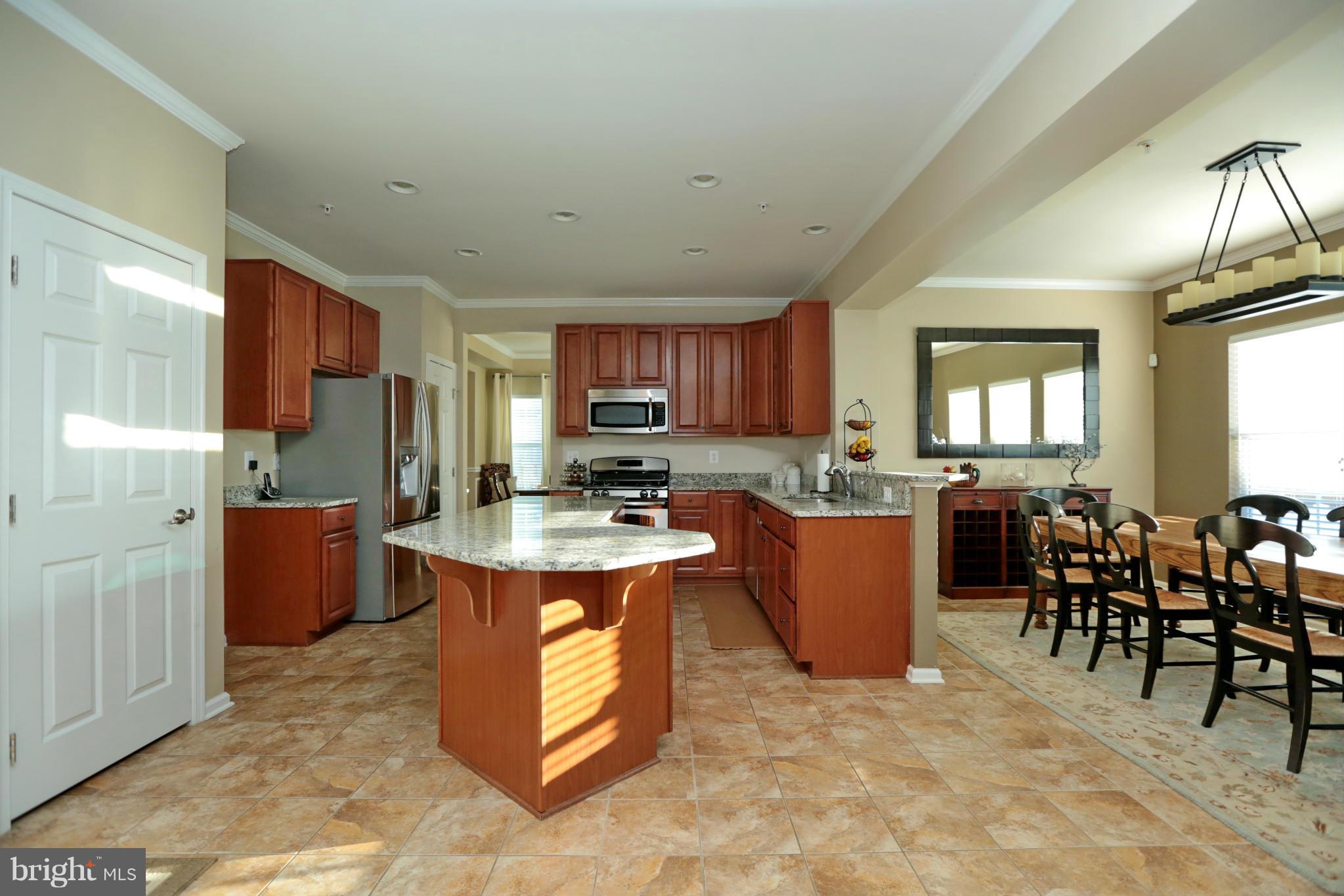 BRENTWOOD - Residential