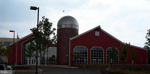 SPRING GROVE FARM - Residential