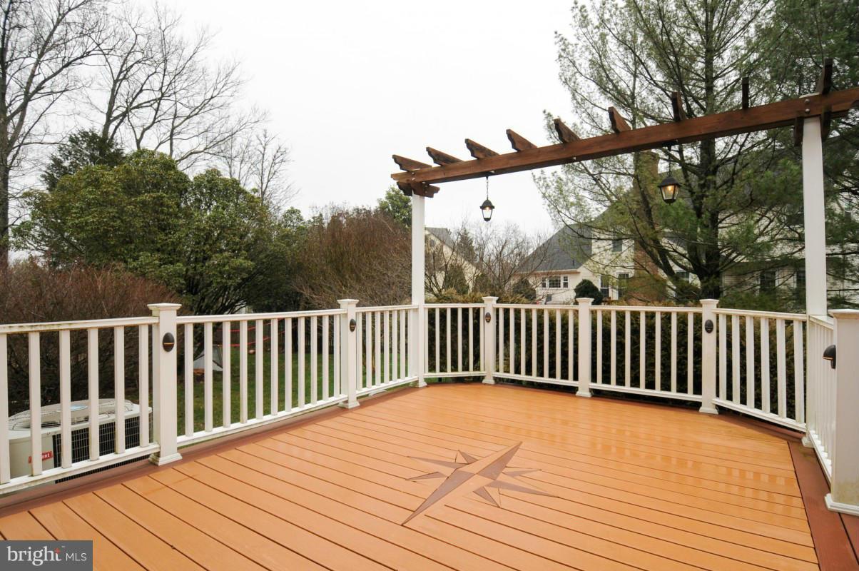 SPRING GROVE FARM - Residential