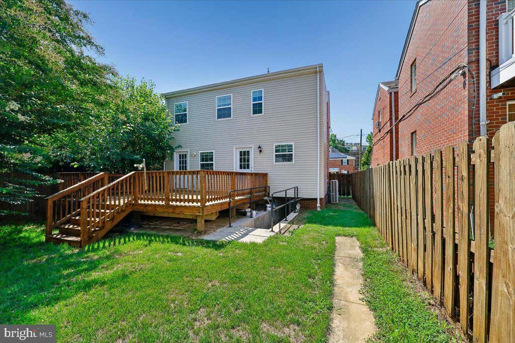 Photo of 2826 Newton Street NE, WASHINGTON, DC 20018 (MLS # DCDC2277956)