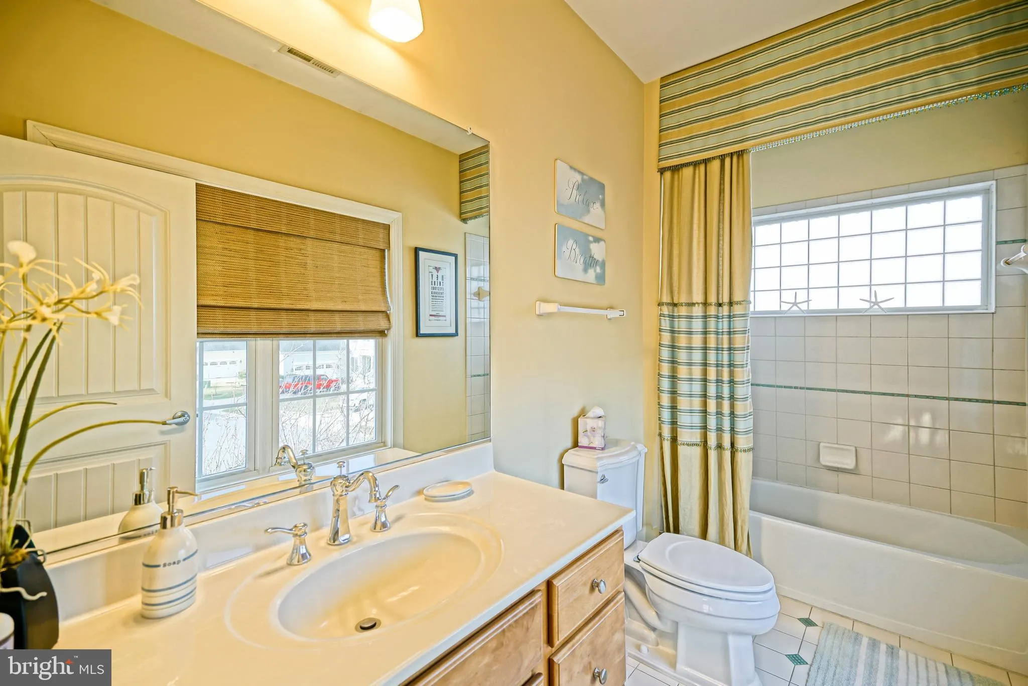 Rehoboth Beach, Delaware 19971, United States, 4 Bedrooms Bedrooms, ,4 BathroomsBathrooms,Residential,Contingent,775