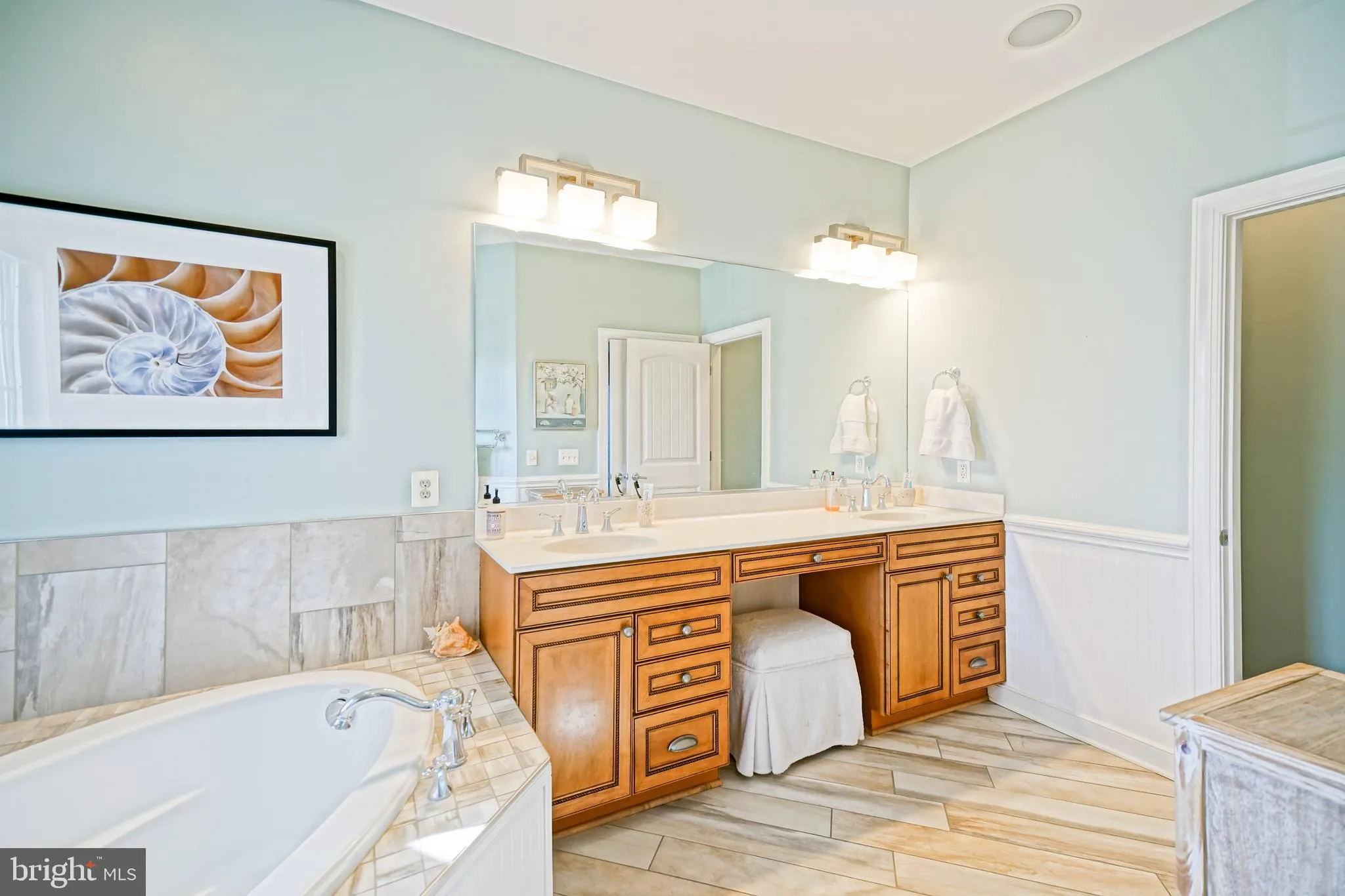 Rehoboth Beach, Delaware 19971, United States, 4 Bedrooms Bedrooms, ,4 BathroomsBathrooms,Residential,Contingent,775