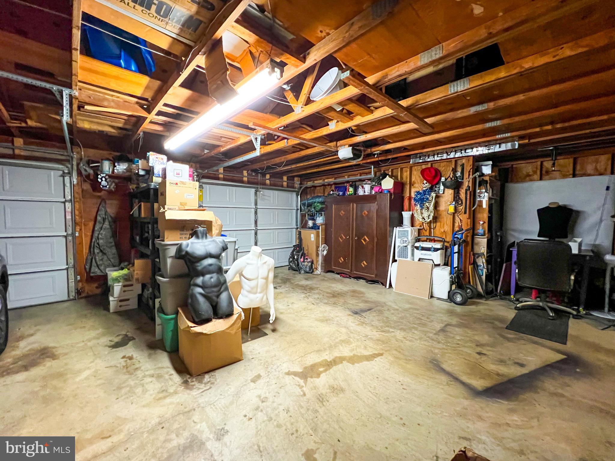 WAKEFIELD - Residential