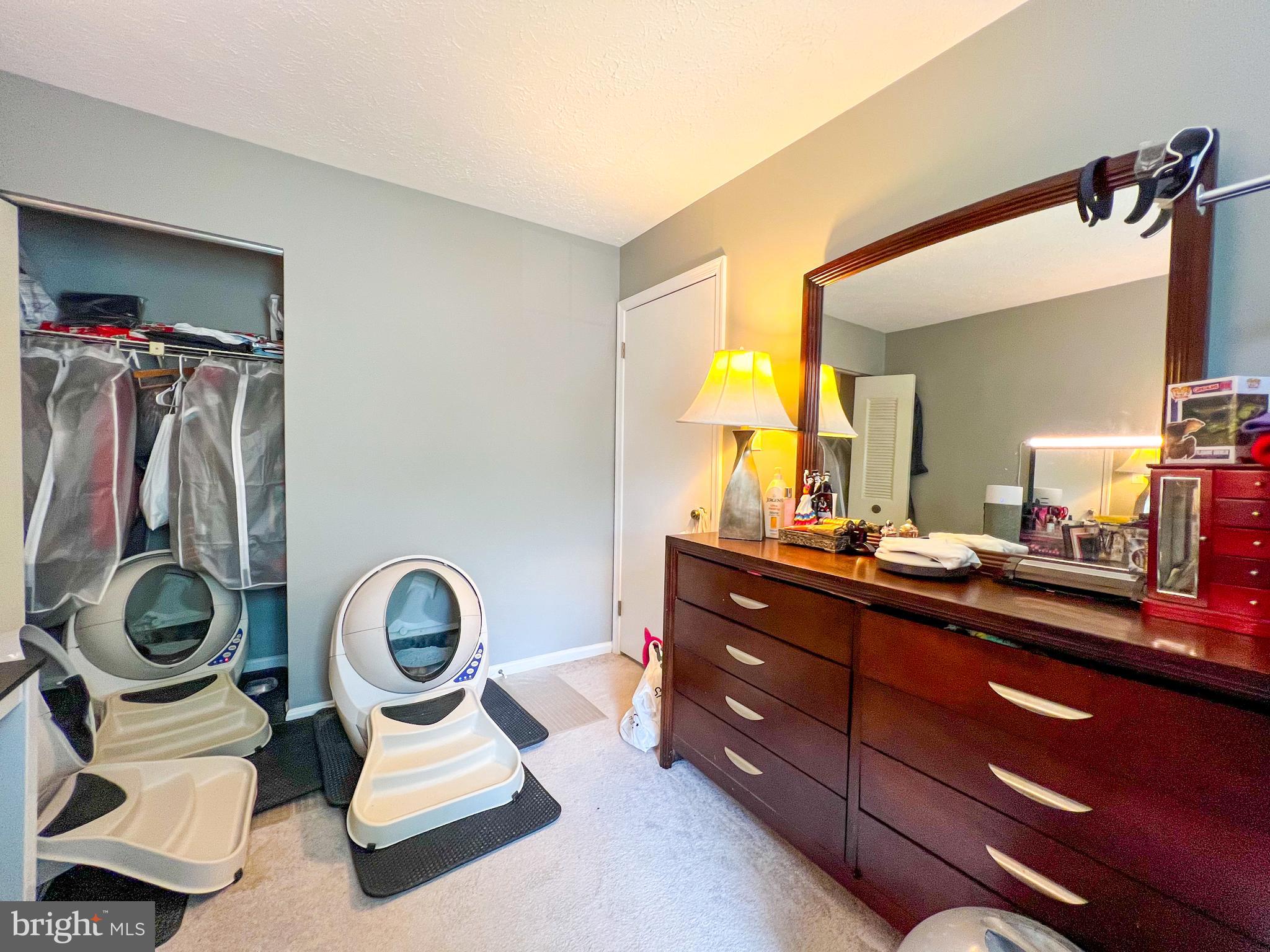 WAKEFIELD - Residential