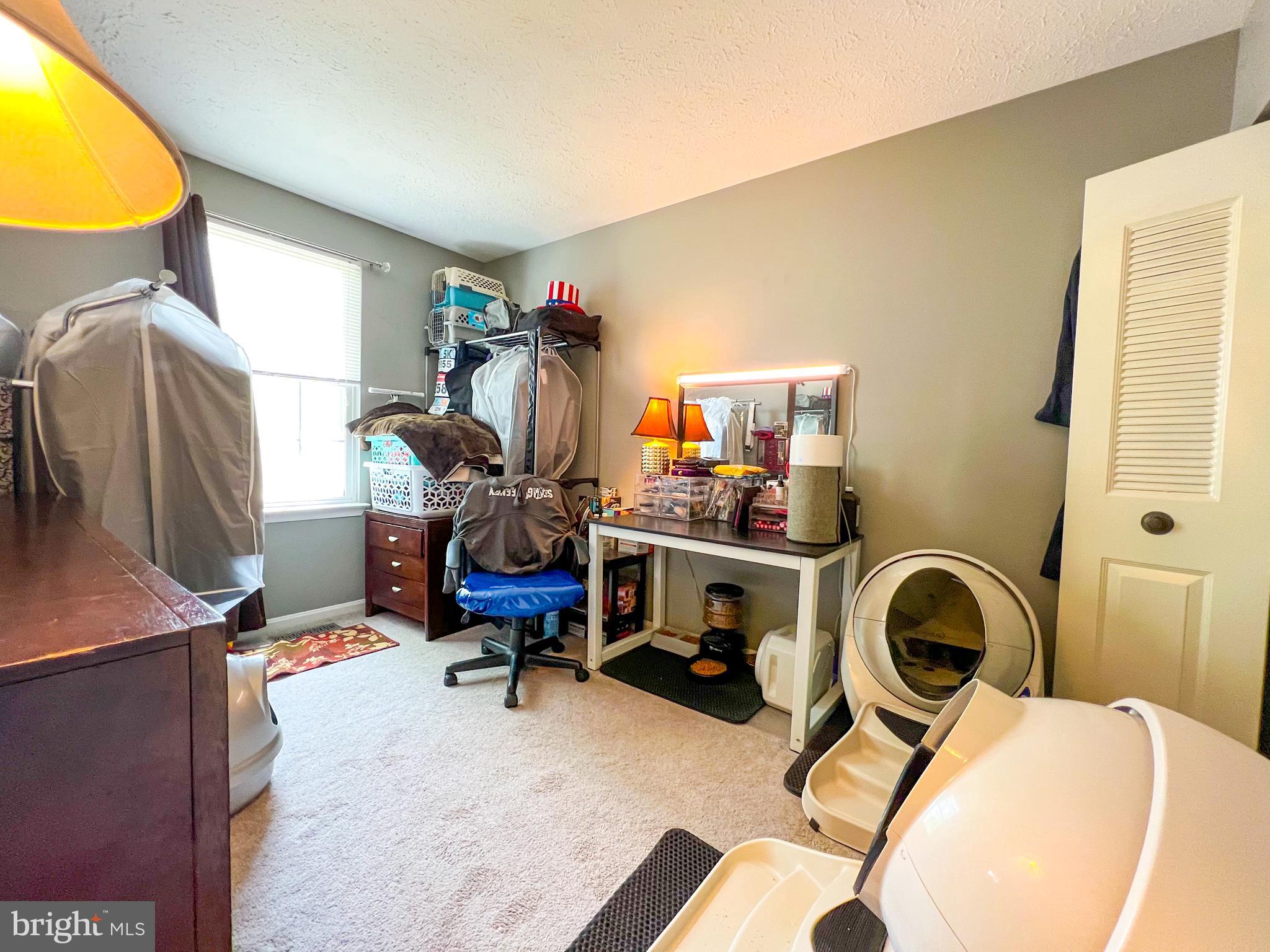 WAKEFIELD - Residential