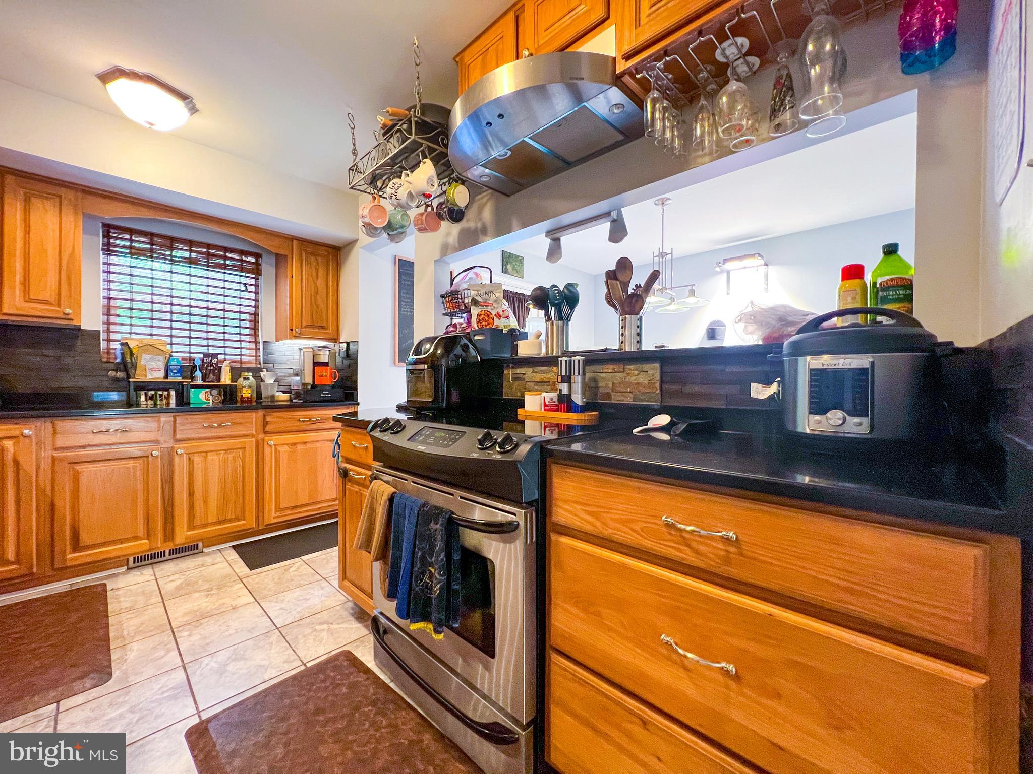 WAKEFIELD - Residential