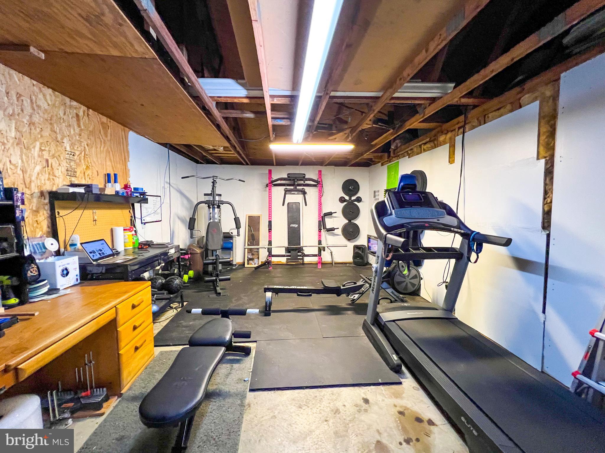 WAKEFIELD - Residential