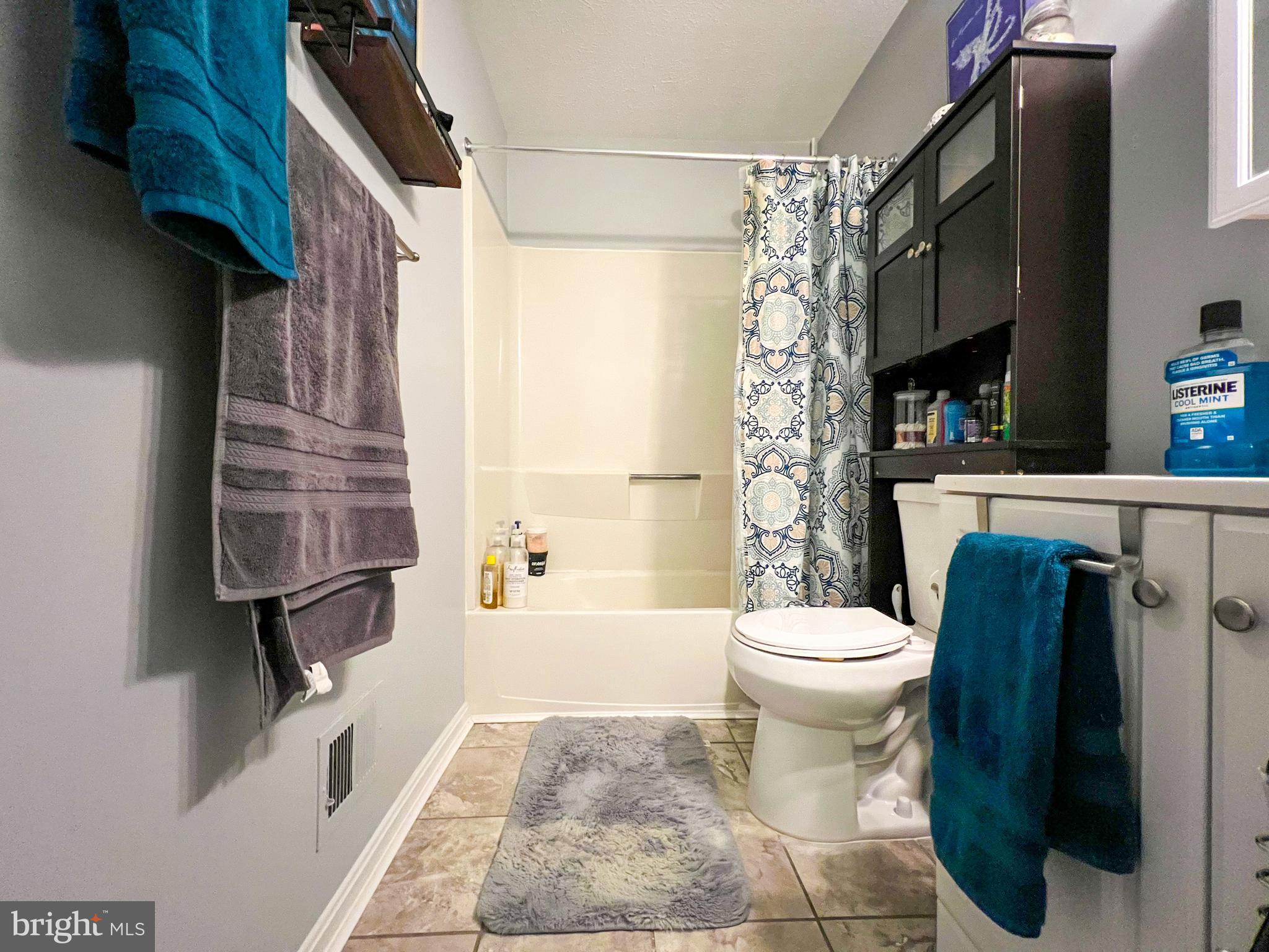 WAKEFIELD - Residential