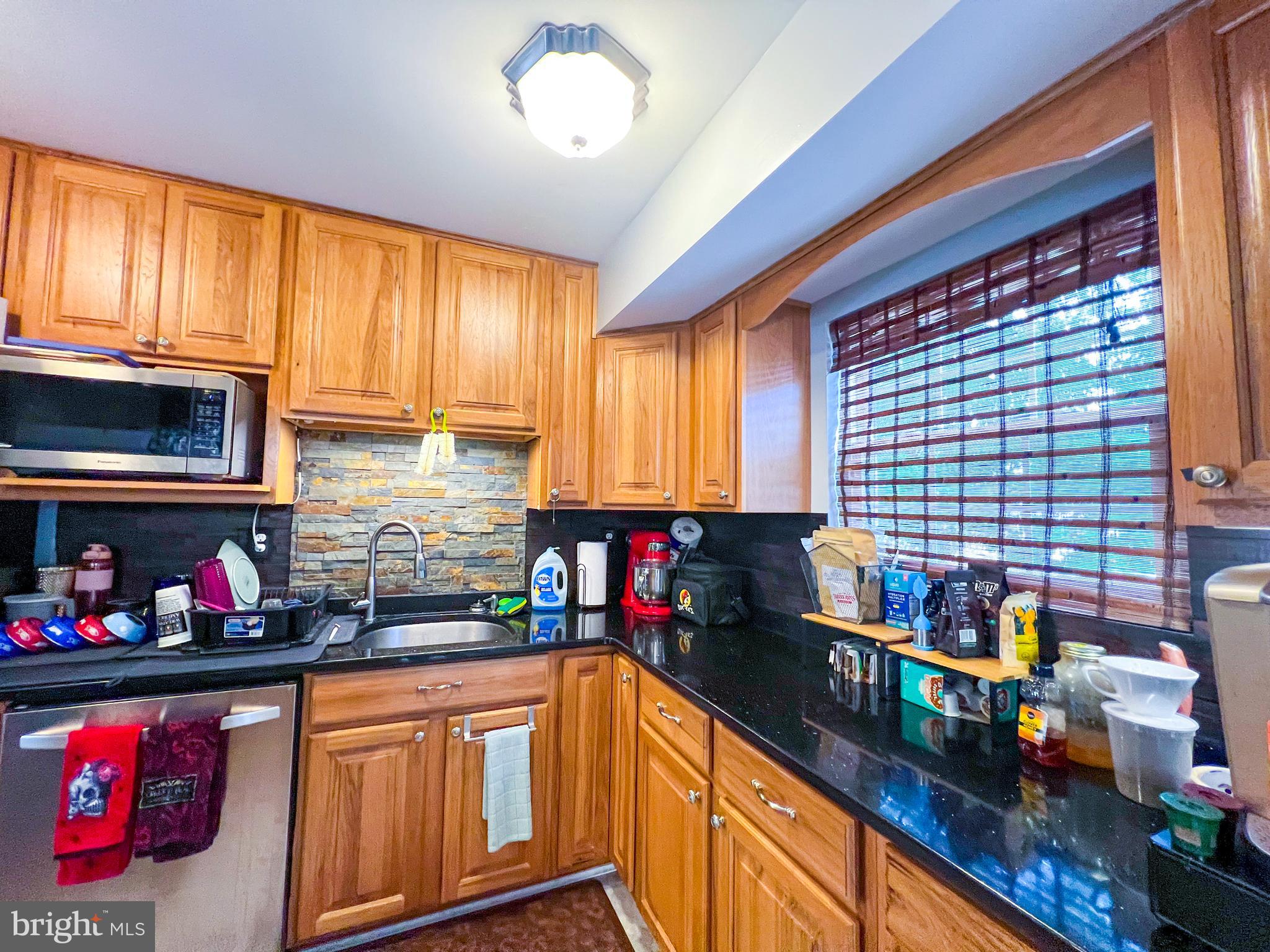 WAKEFIELD - Residential