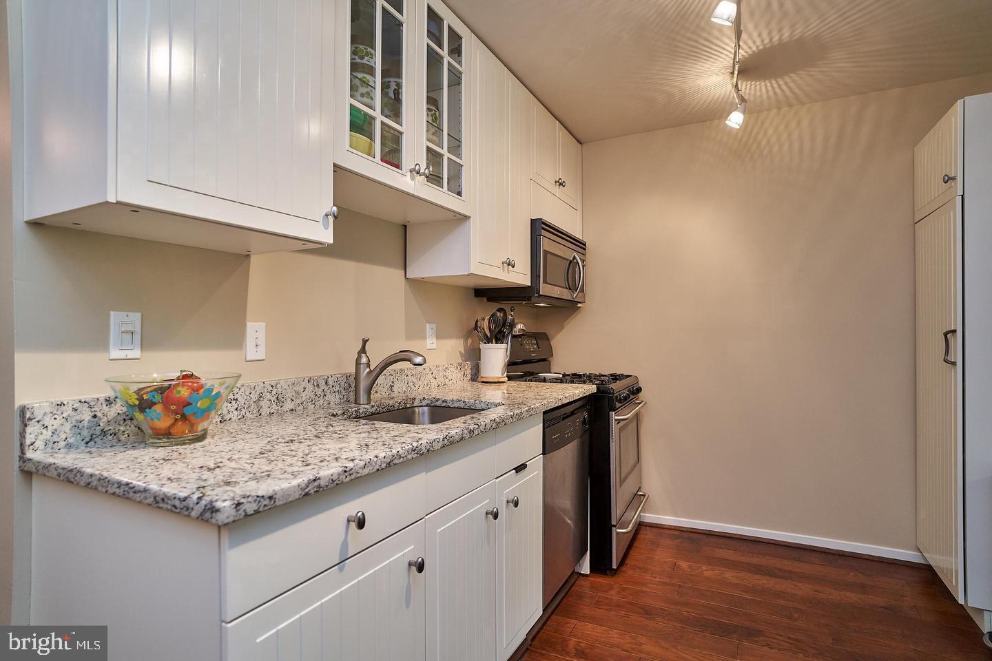 BENTANA PARK - Residential Lease