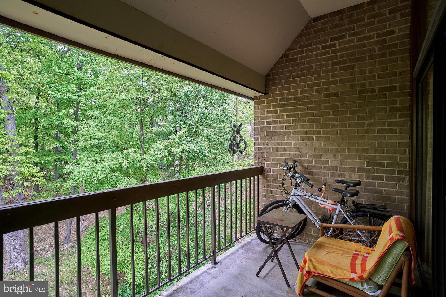 BENTANA PARK - Residential Lease