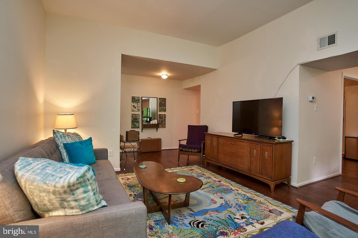 BENTANA PARK - Residential Lease