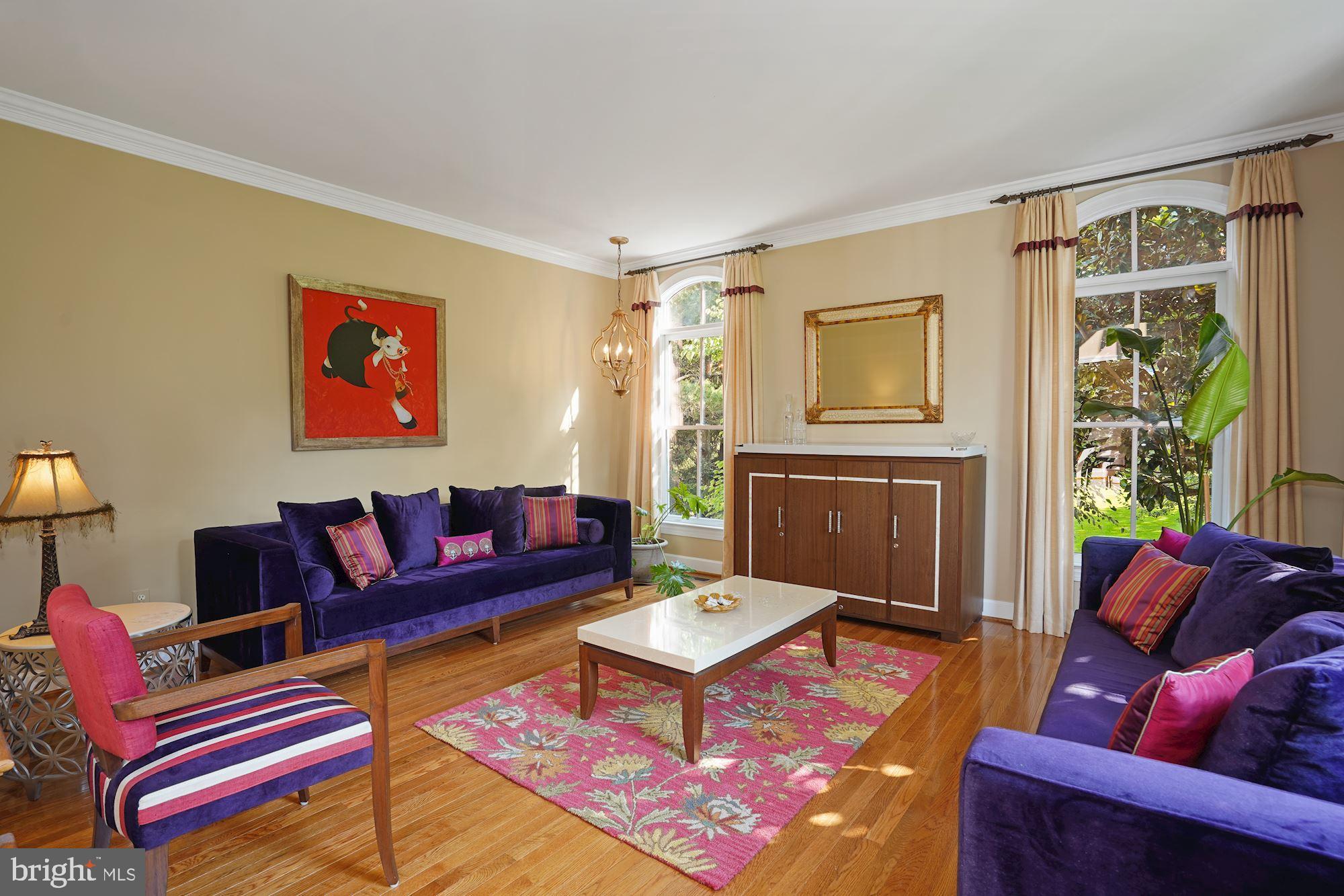 FOX DEN ESTATES - Residential