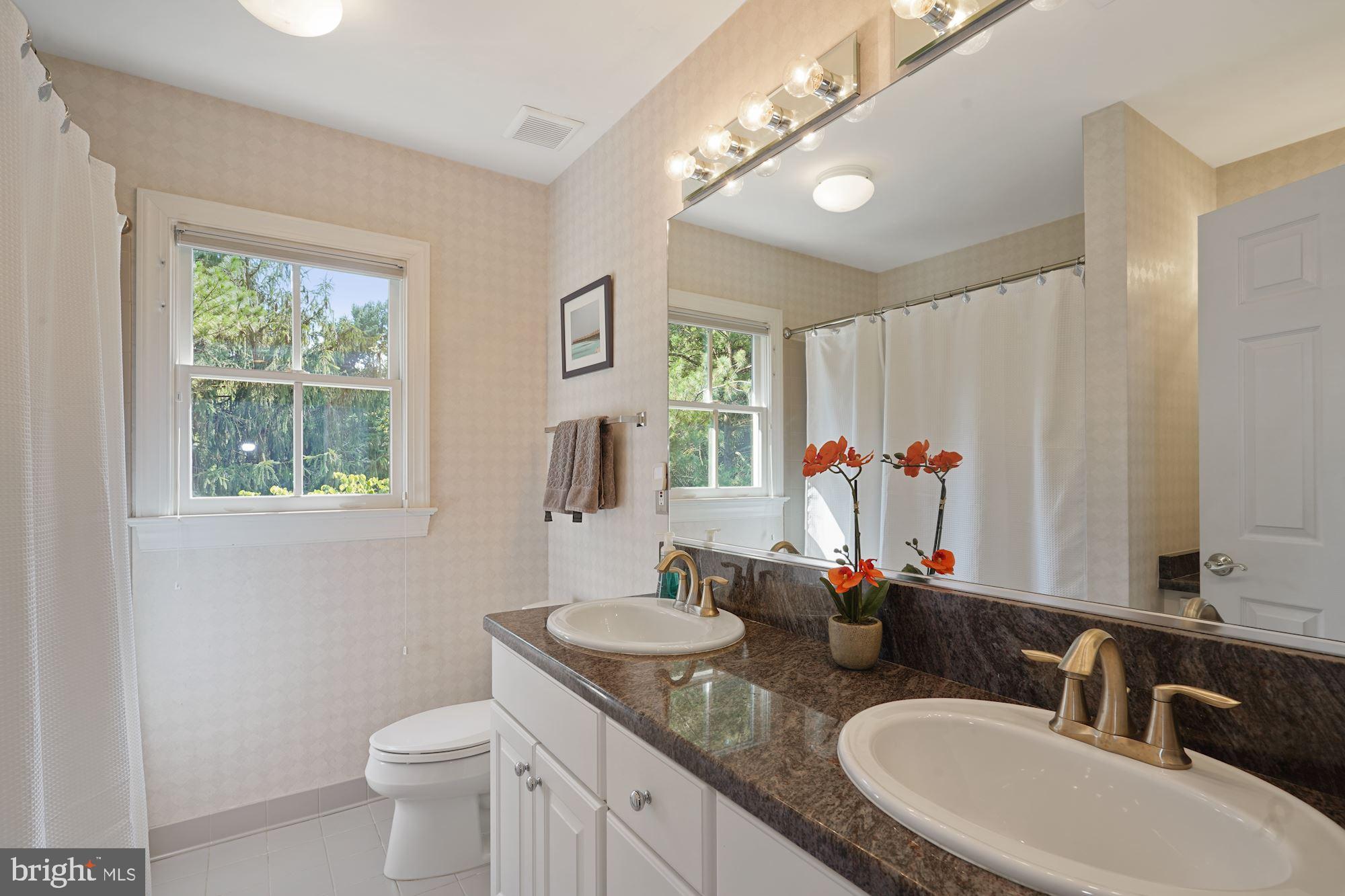 FOX DEN ESTATES - Residential