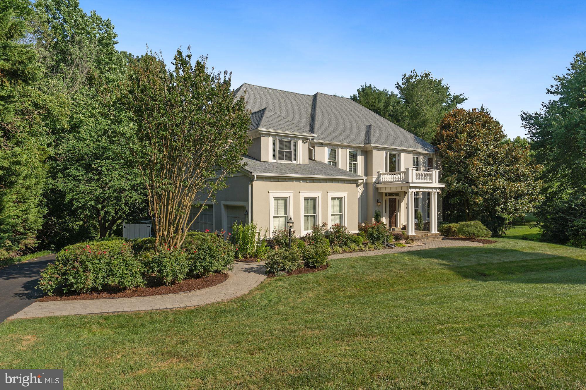 FOX DEN ESTATES - Residential