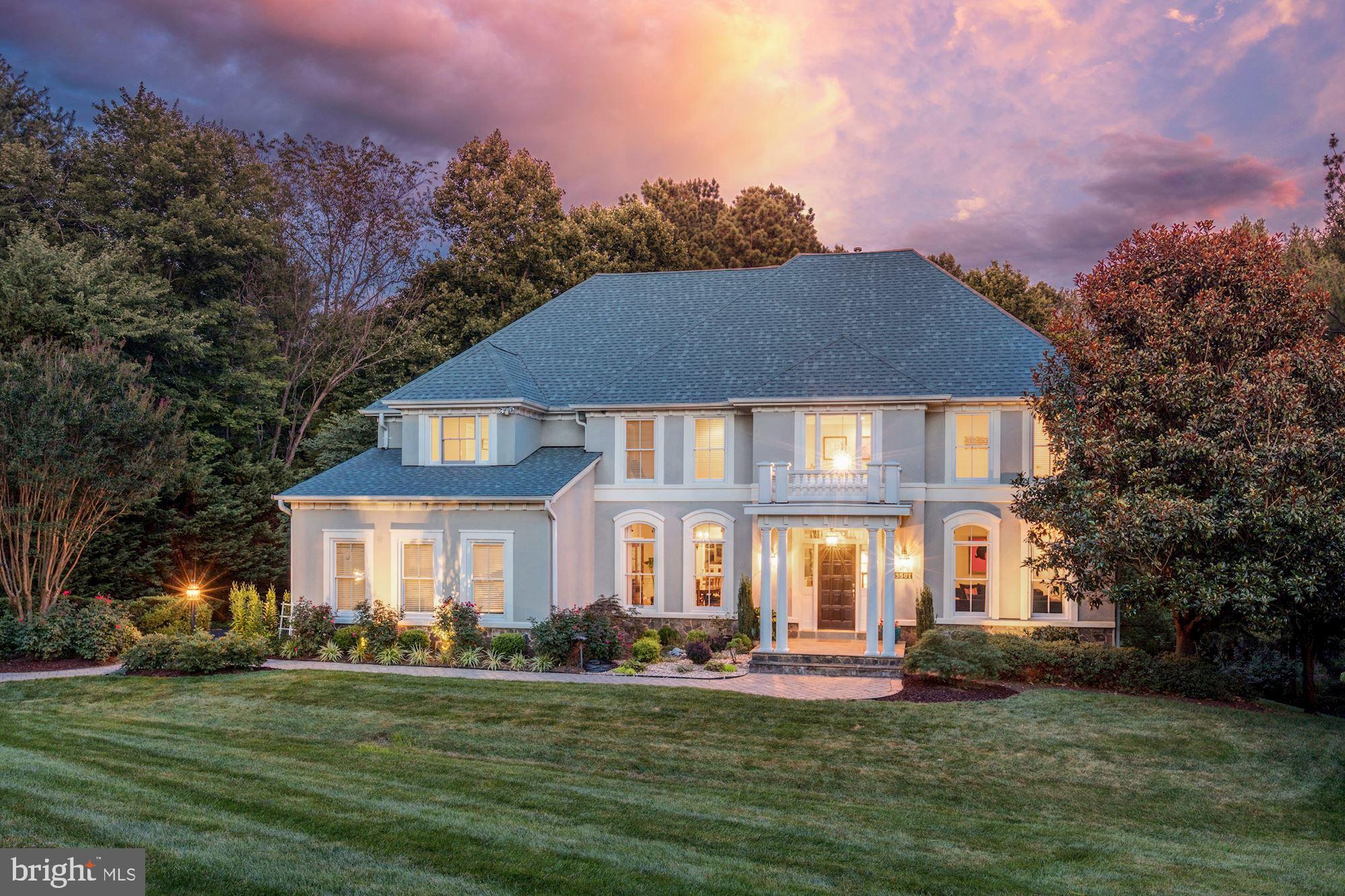 FOX DEN ESTATES - Residential