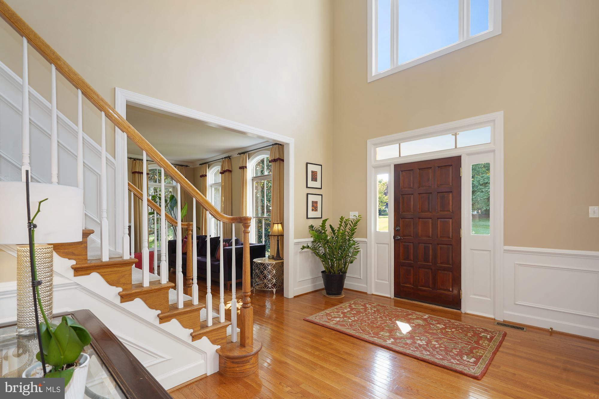 FOX DEN ESTATES - Residential