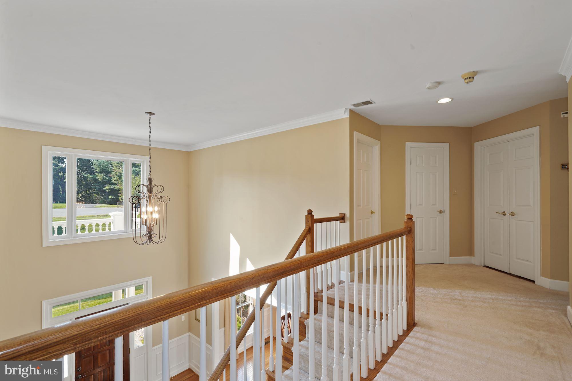 FOX DEN ESTATES - Residential