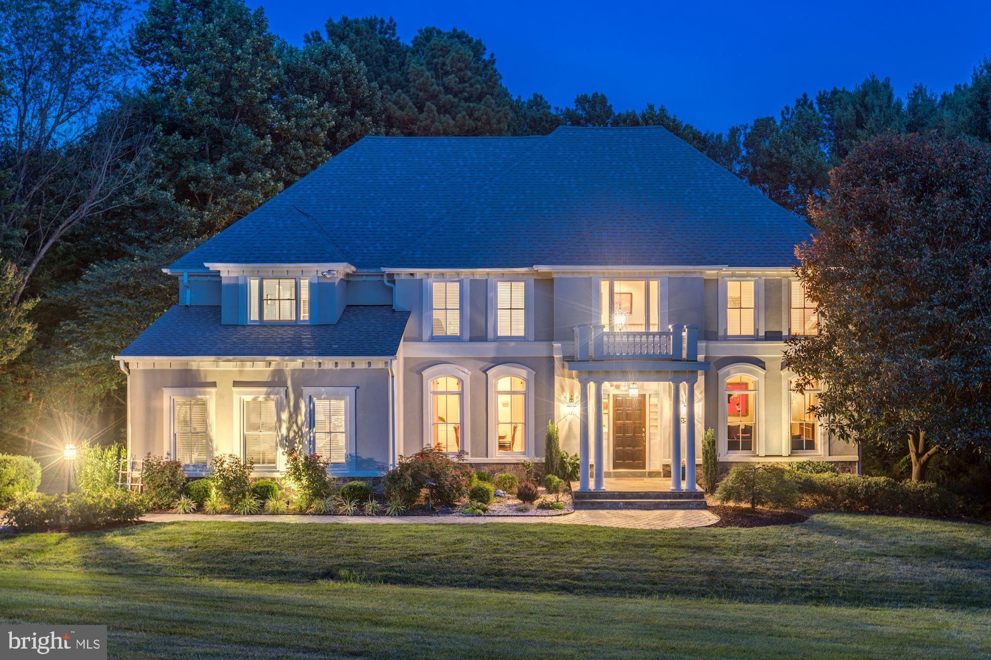 FOX DEN ESTATES - Residential