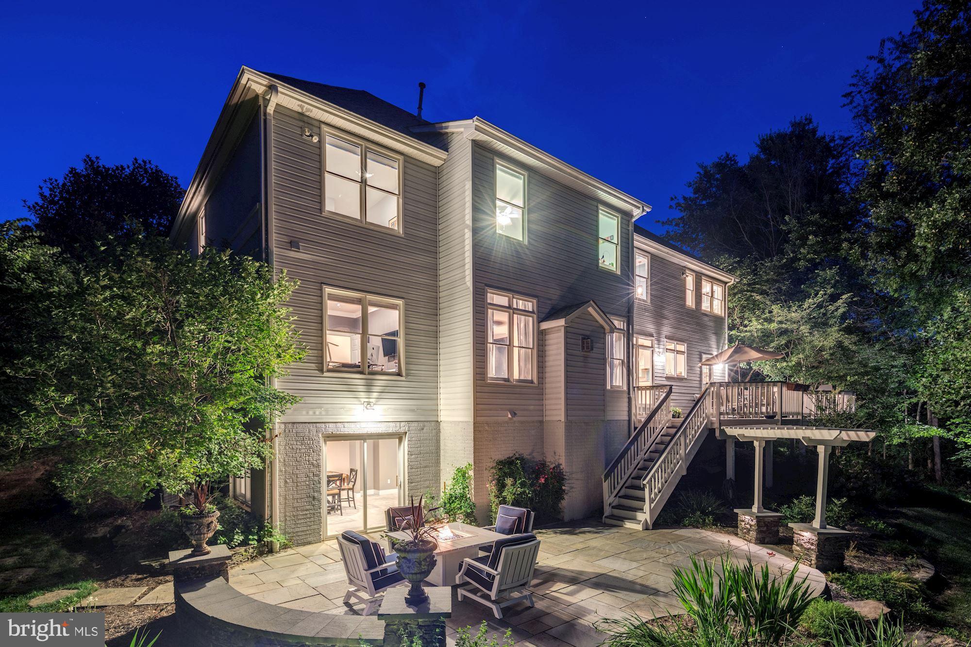 FOX DEN ESTATES - Residential