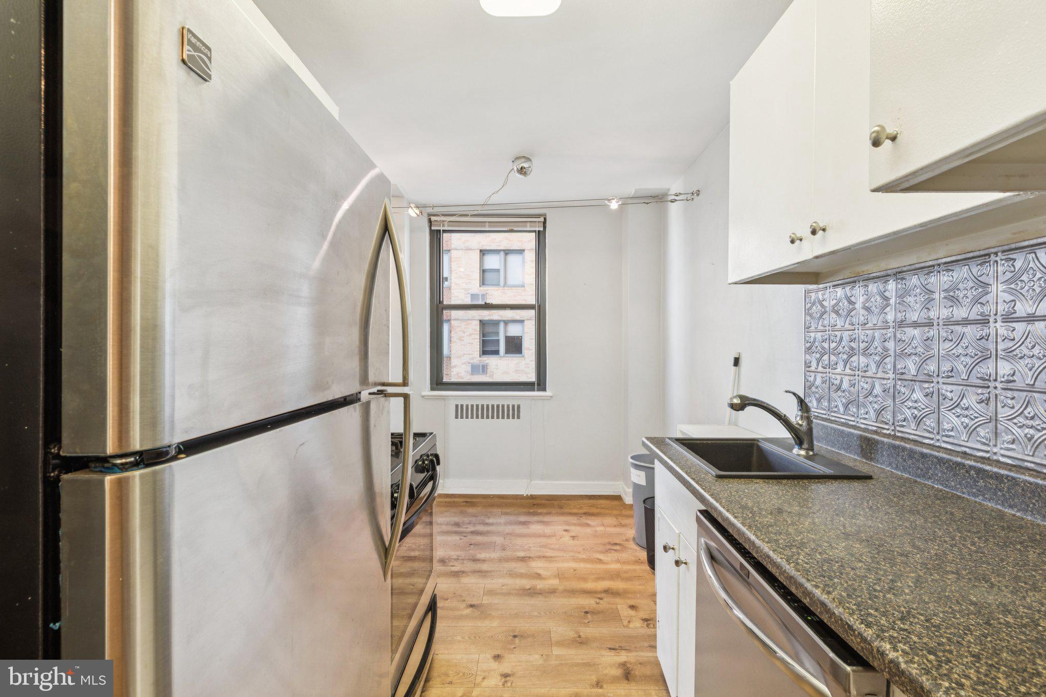 ART MUSEUM AREA - Residential