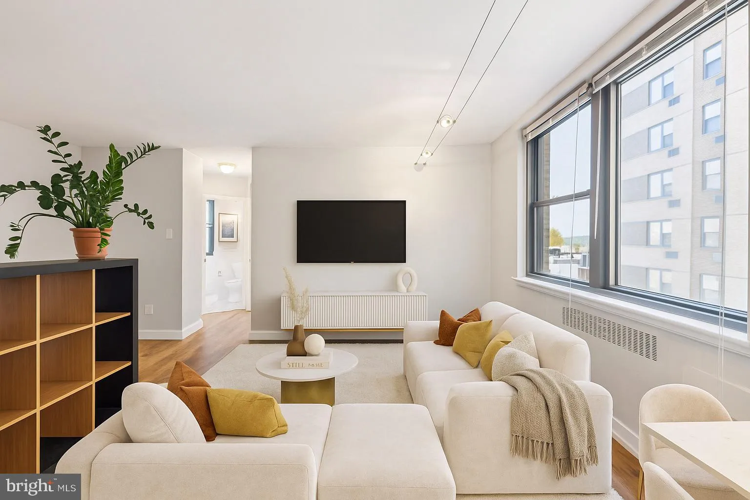 Philadelphia, Pennsylvania 19130, United States, 1 Bedroom Bedrooms, ,1 BathroomBathrooms,Residential,Active,239600