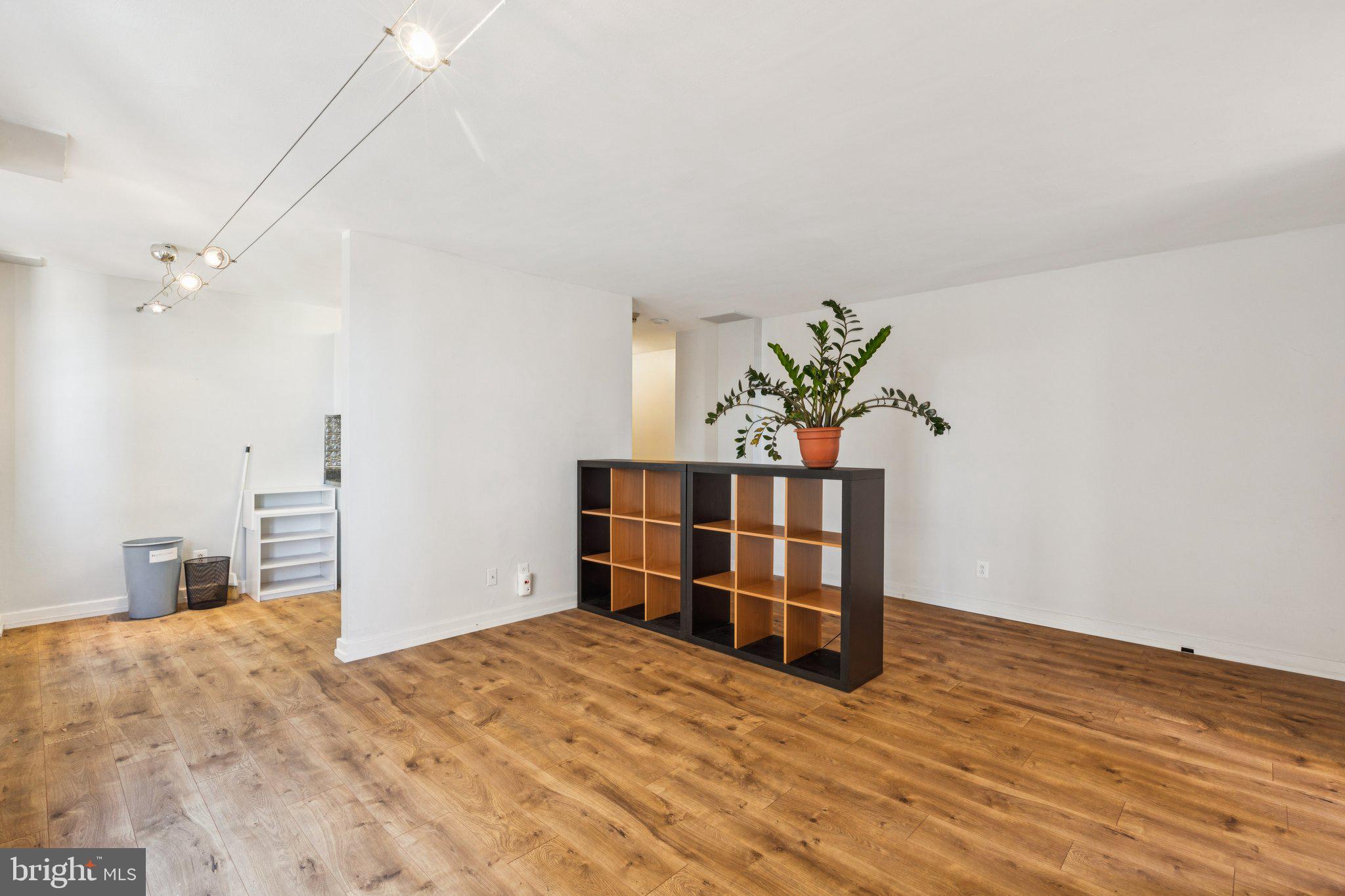 ART MUSEUM AREA - Residential