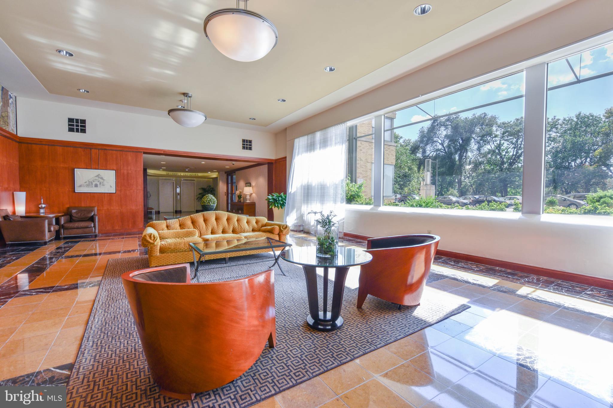 ART MUSEUM AREA - Residential