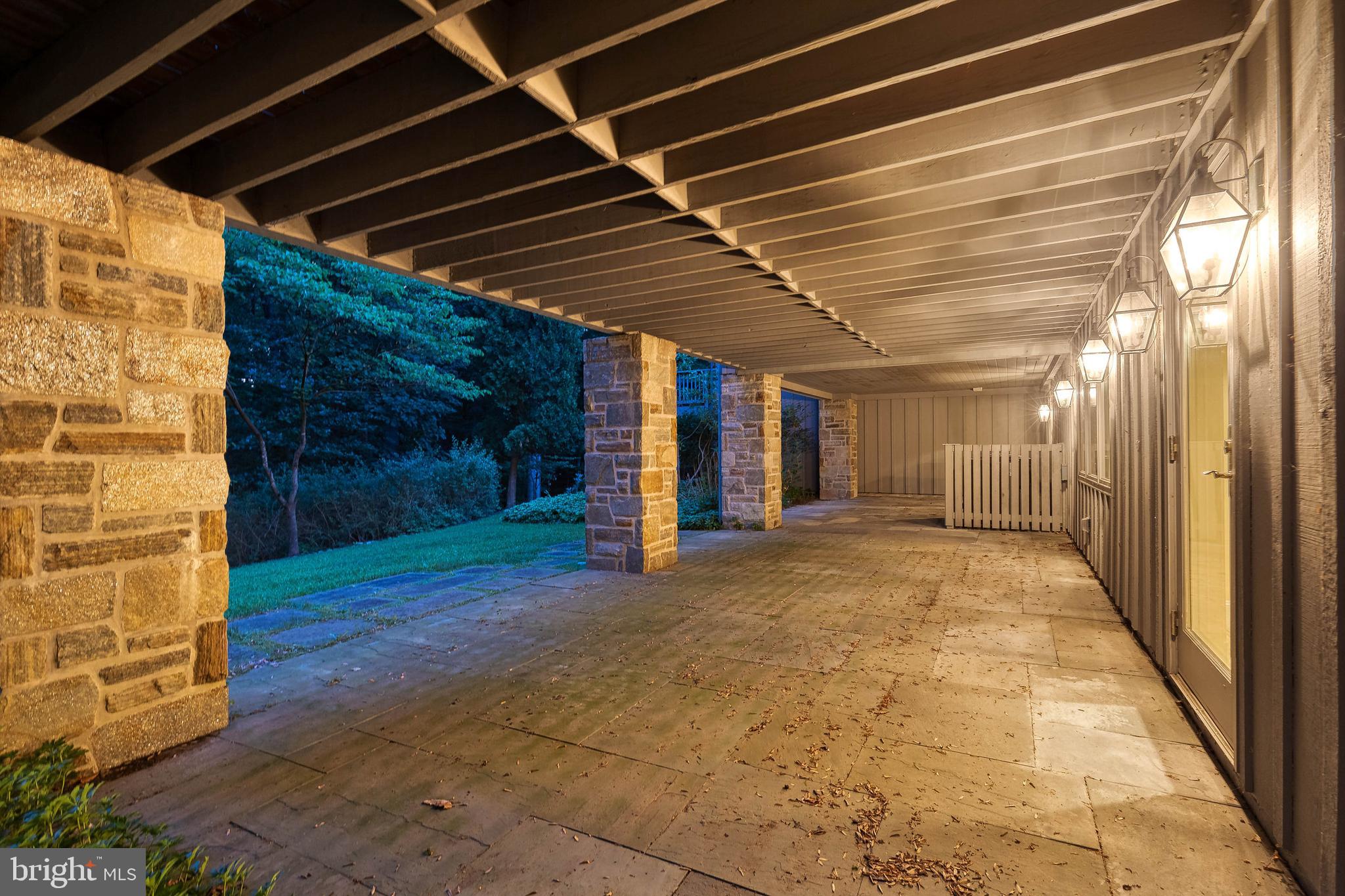 ROCKLAND - Residential