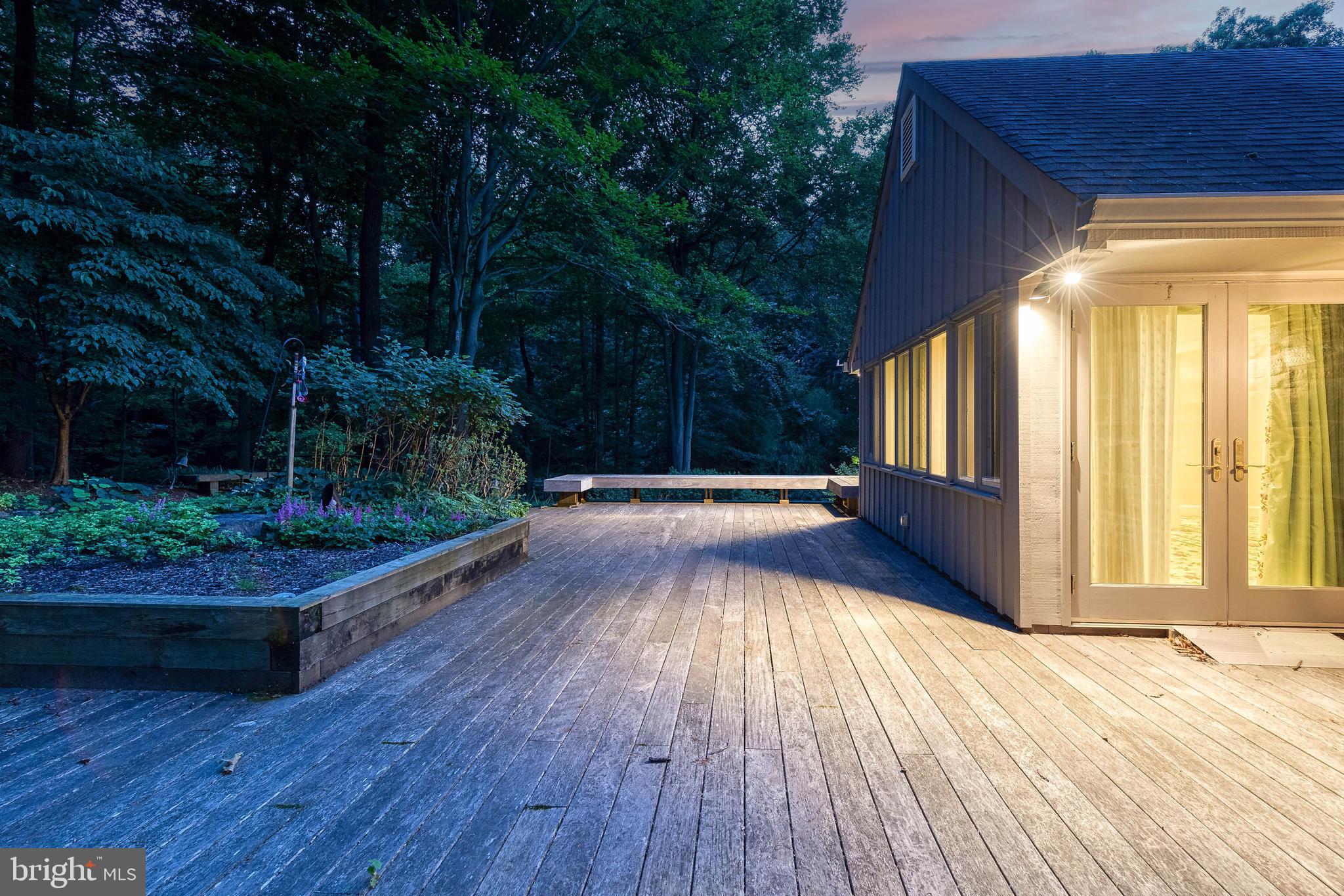 ROCKLAND - Residential