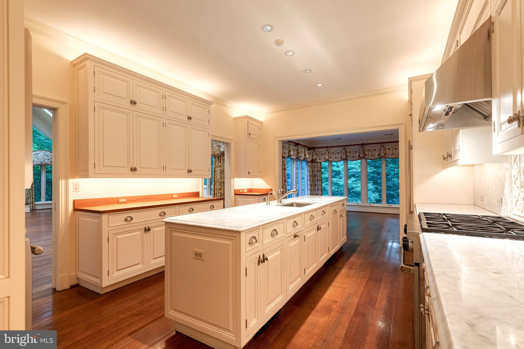 ROCKLAND - Residential