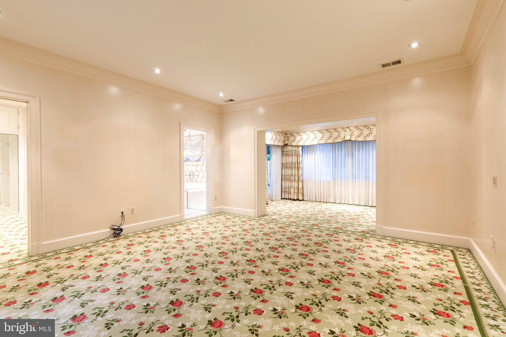 ROCKLAND - Residential