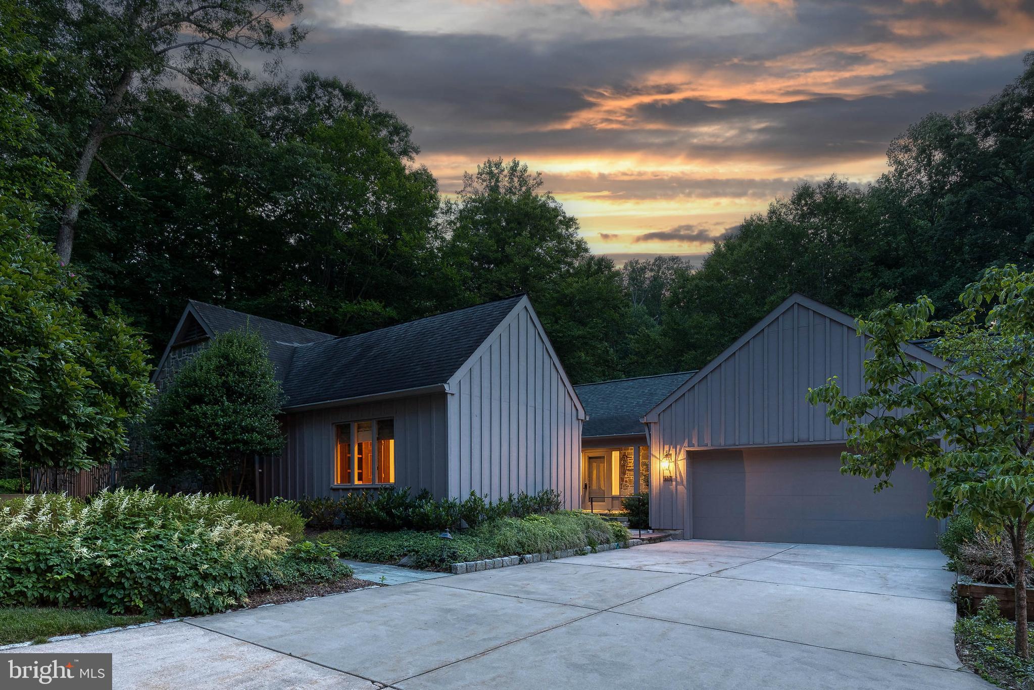 ROCKLAND - Residential