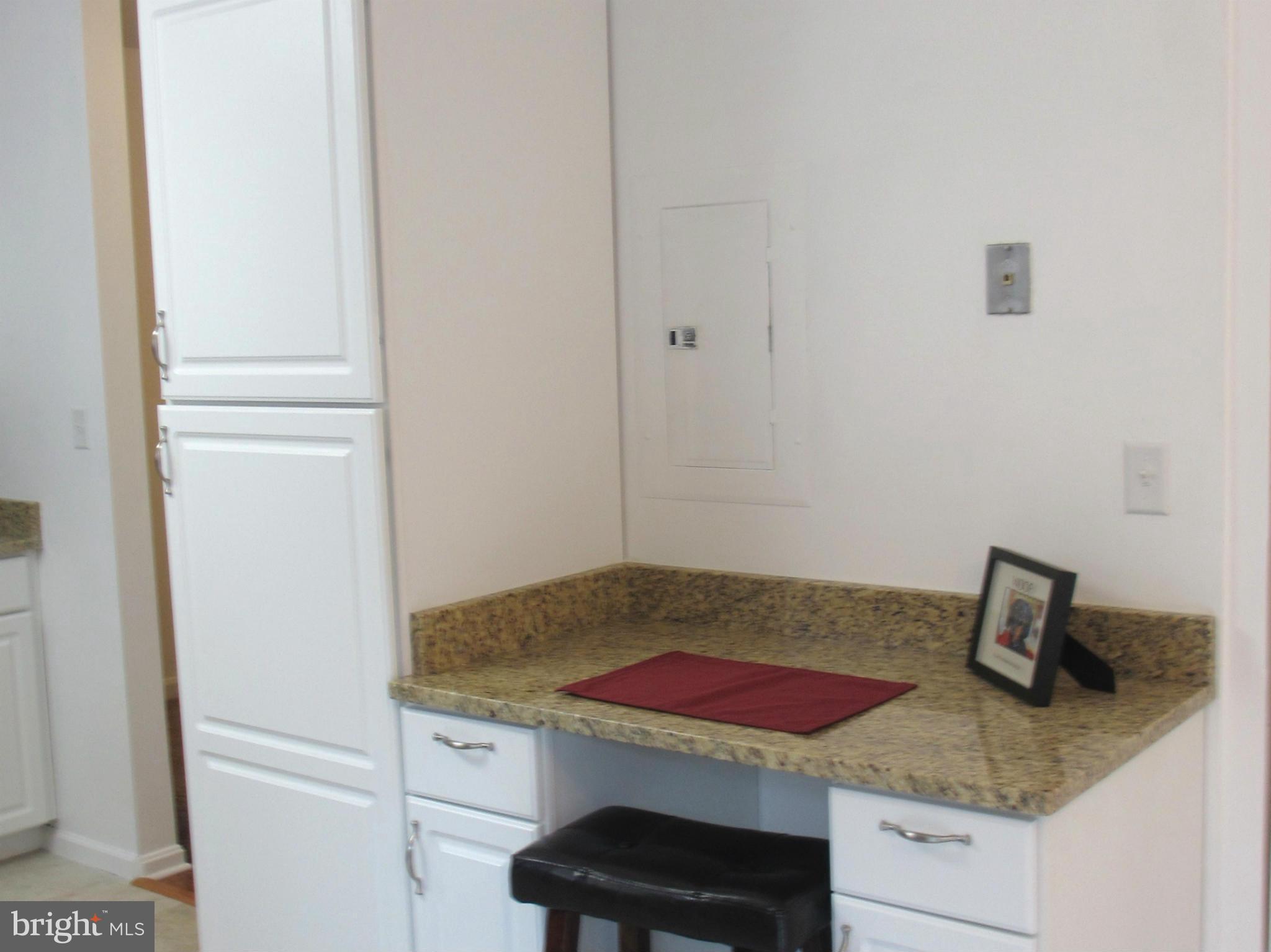 BROOKSQUARE CONDO - Residential