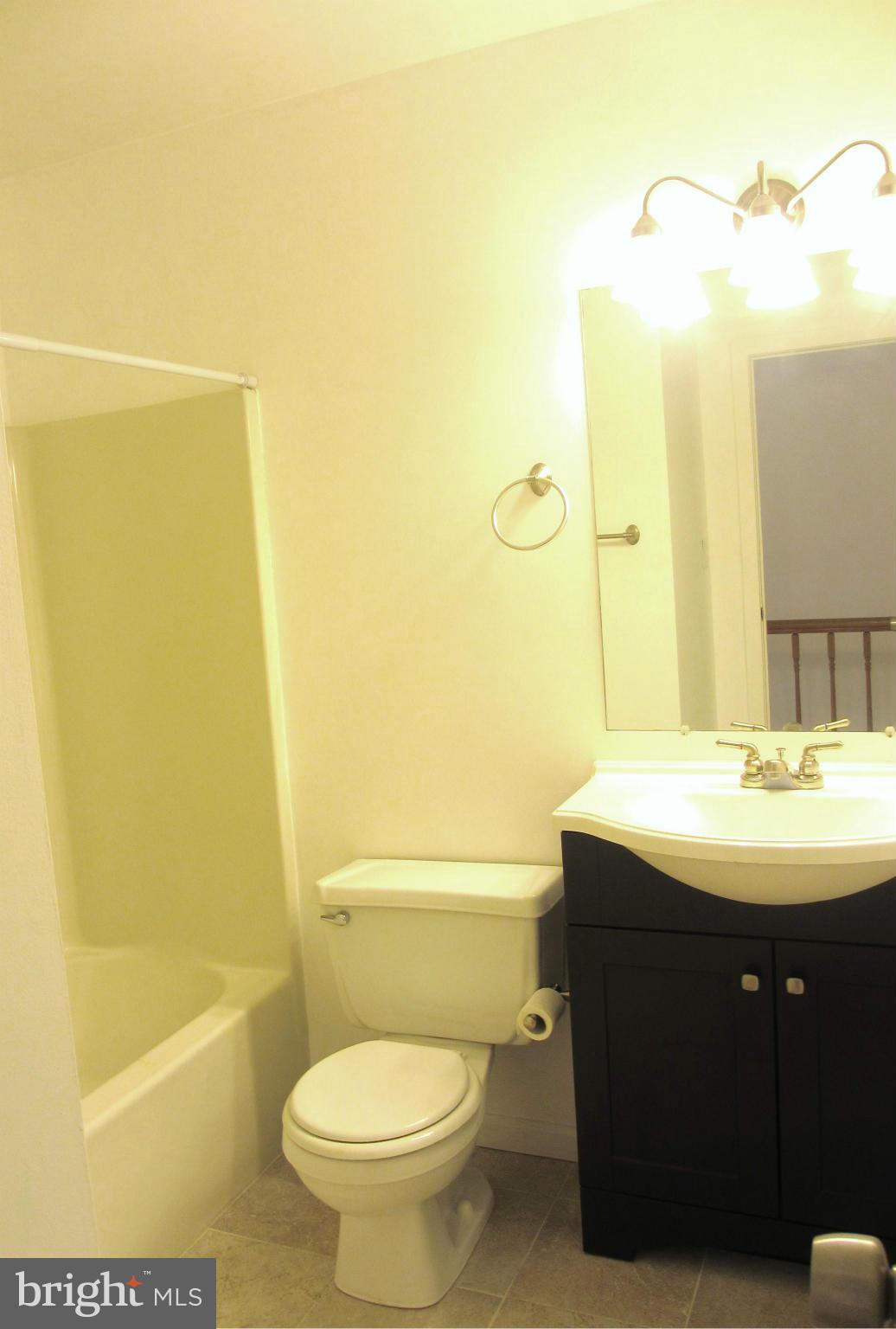 BROOKSQUARE CONDO - Residential