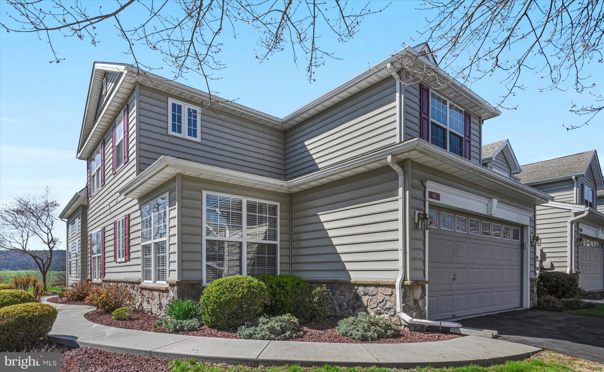 BRIARCREST - Residential