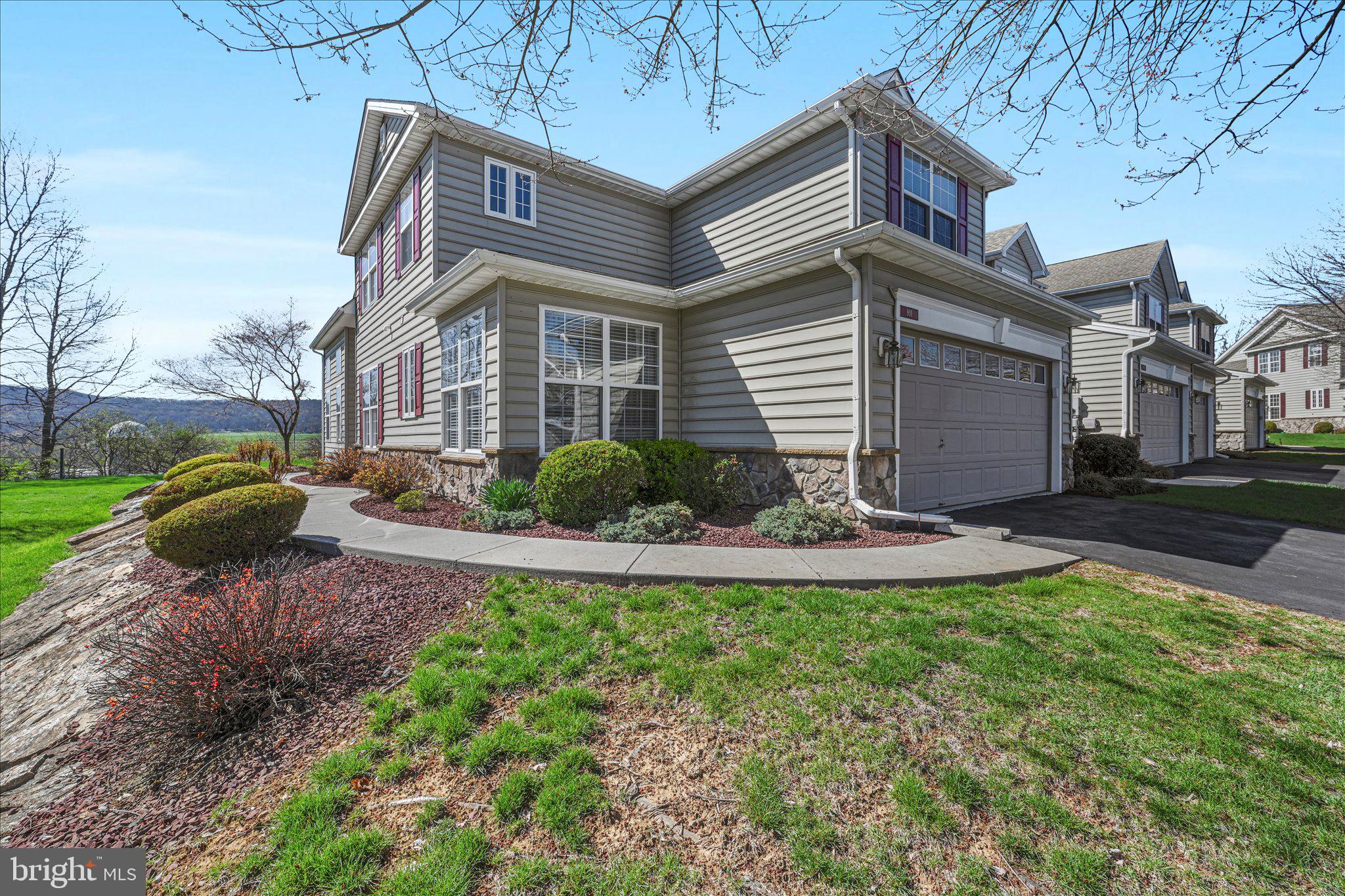 BRIARCREST - Residential