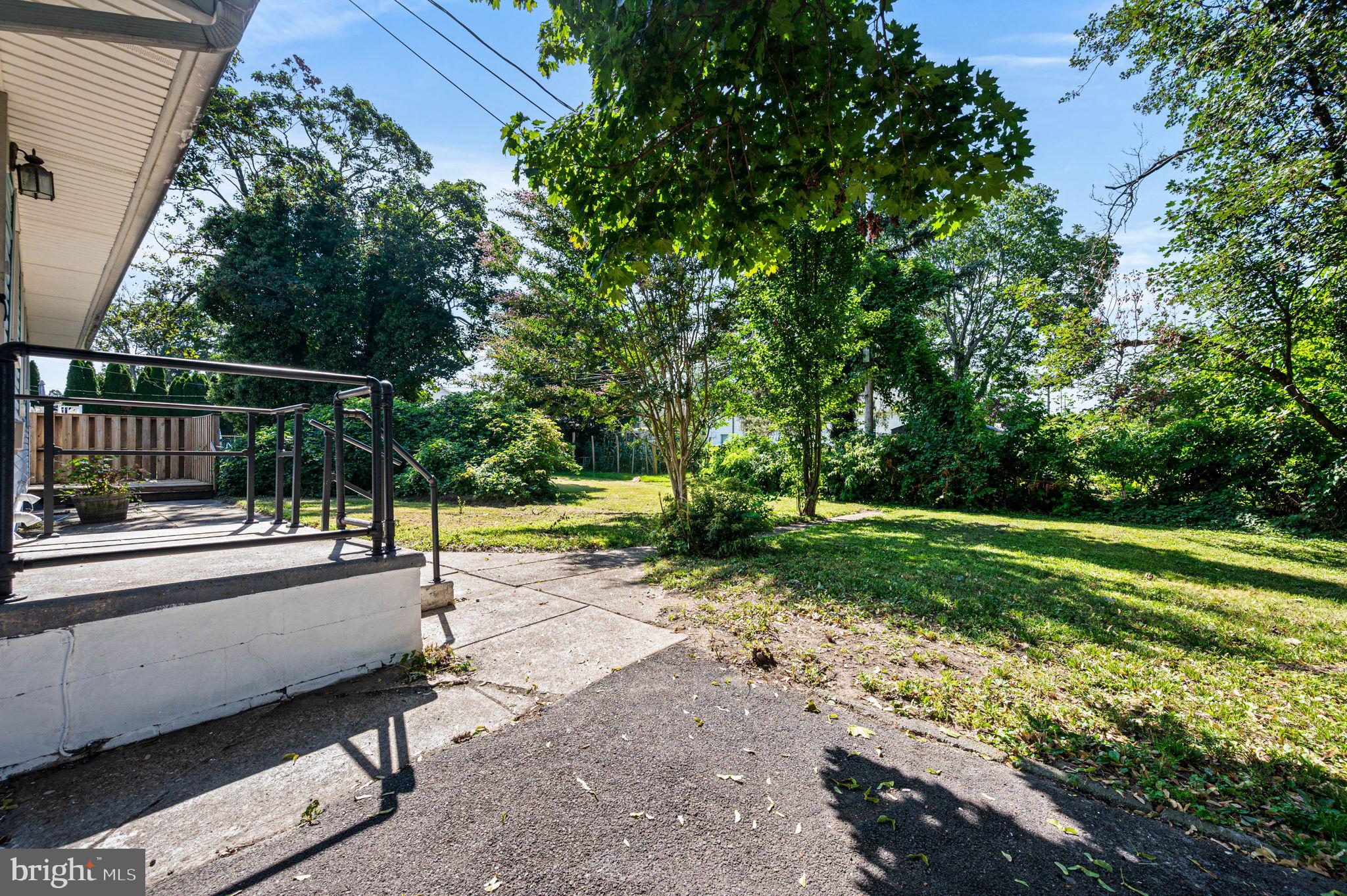 EDGELY - Residential Lease