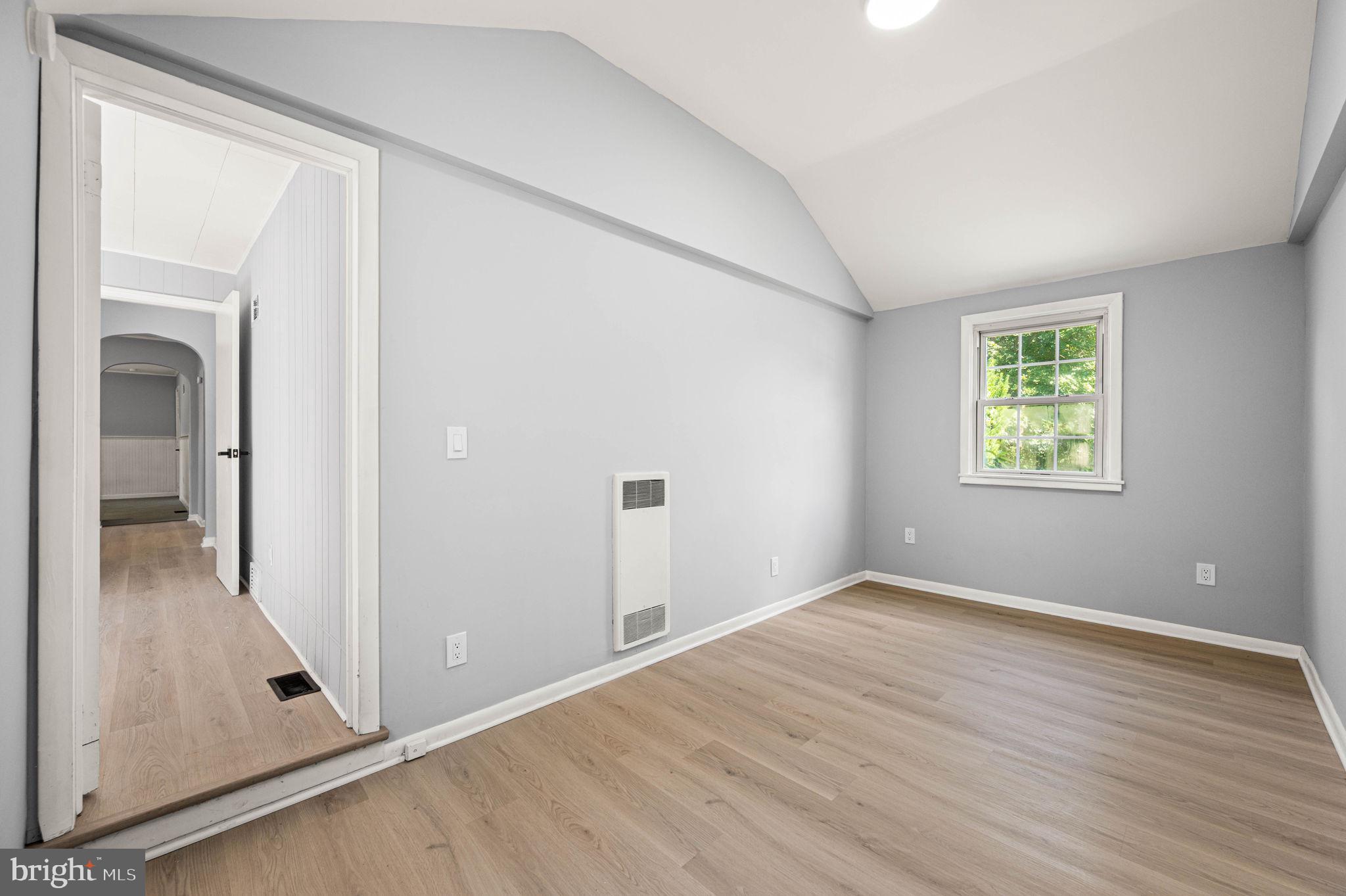 EDGELY - Residential Lease