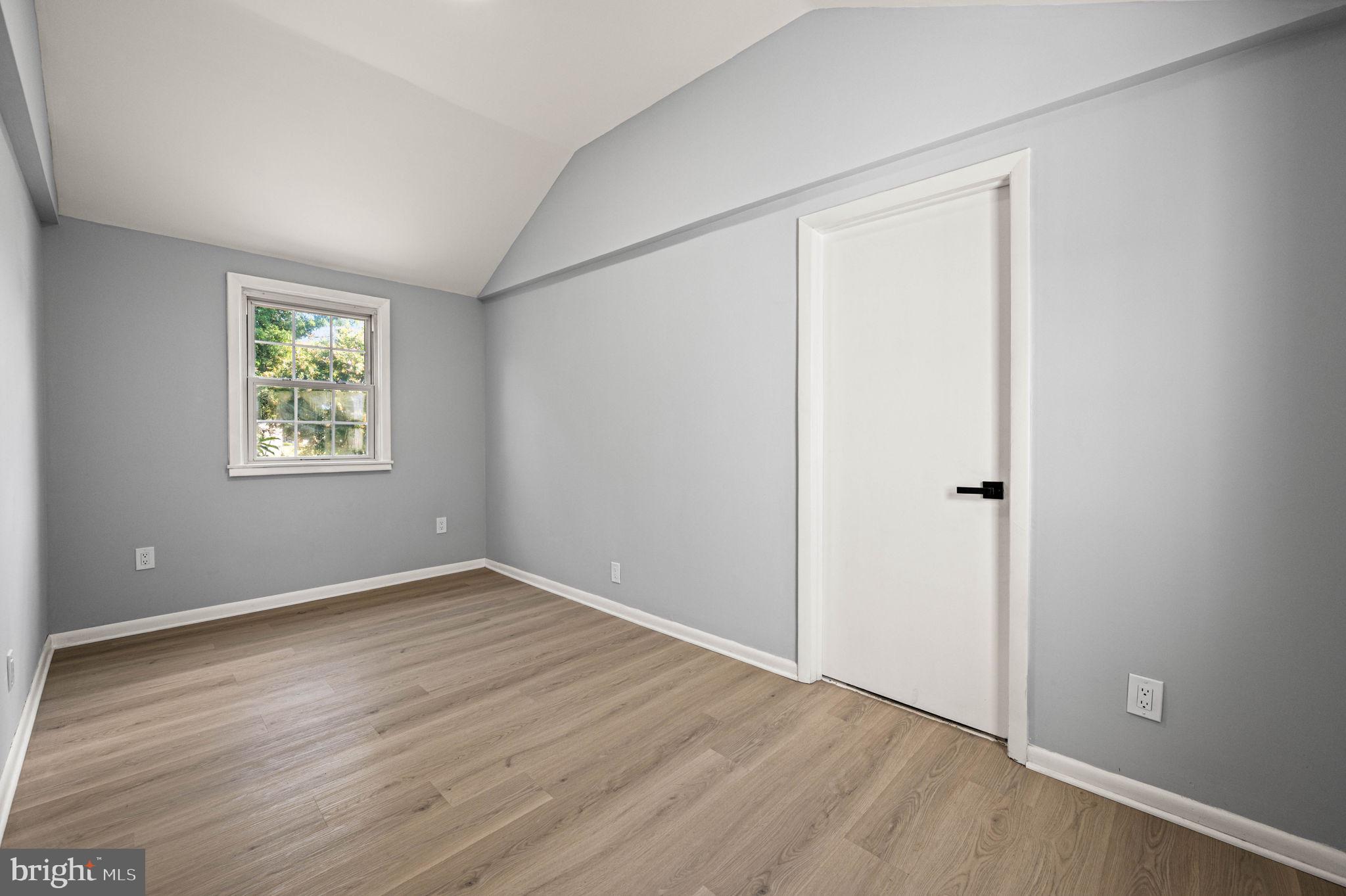 EDGELY - Residential Lease