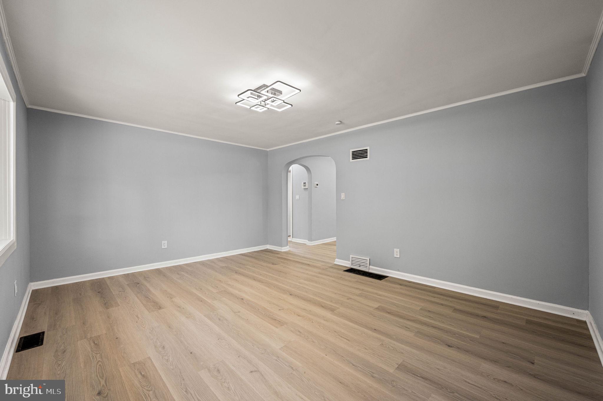 EDGELY - Residential Lease