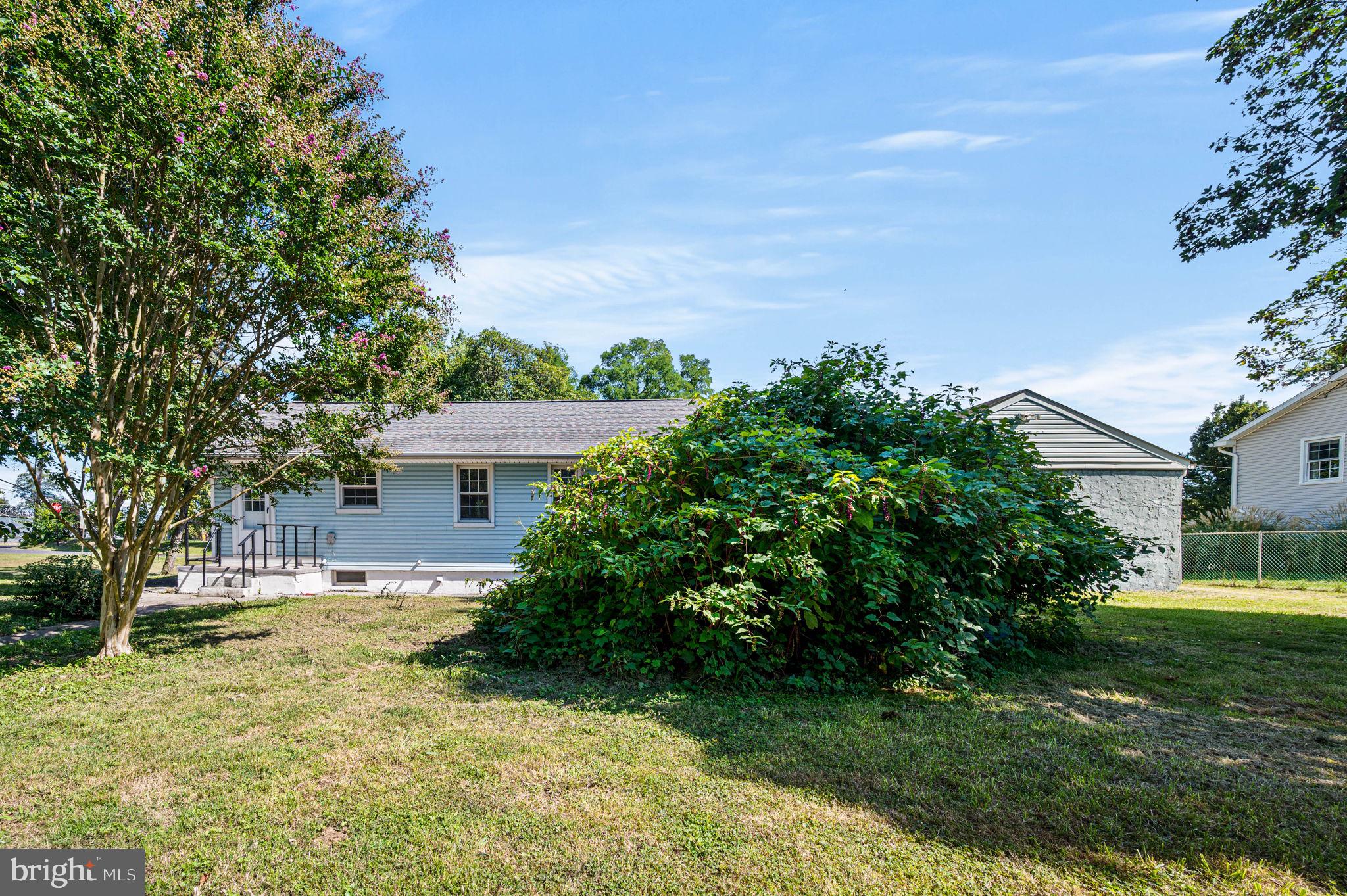 EDGELY - Residential Lease