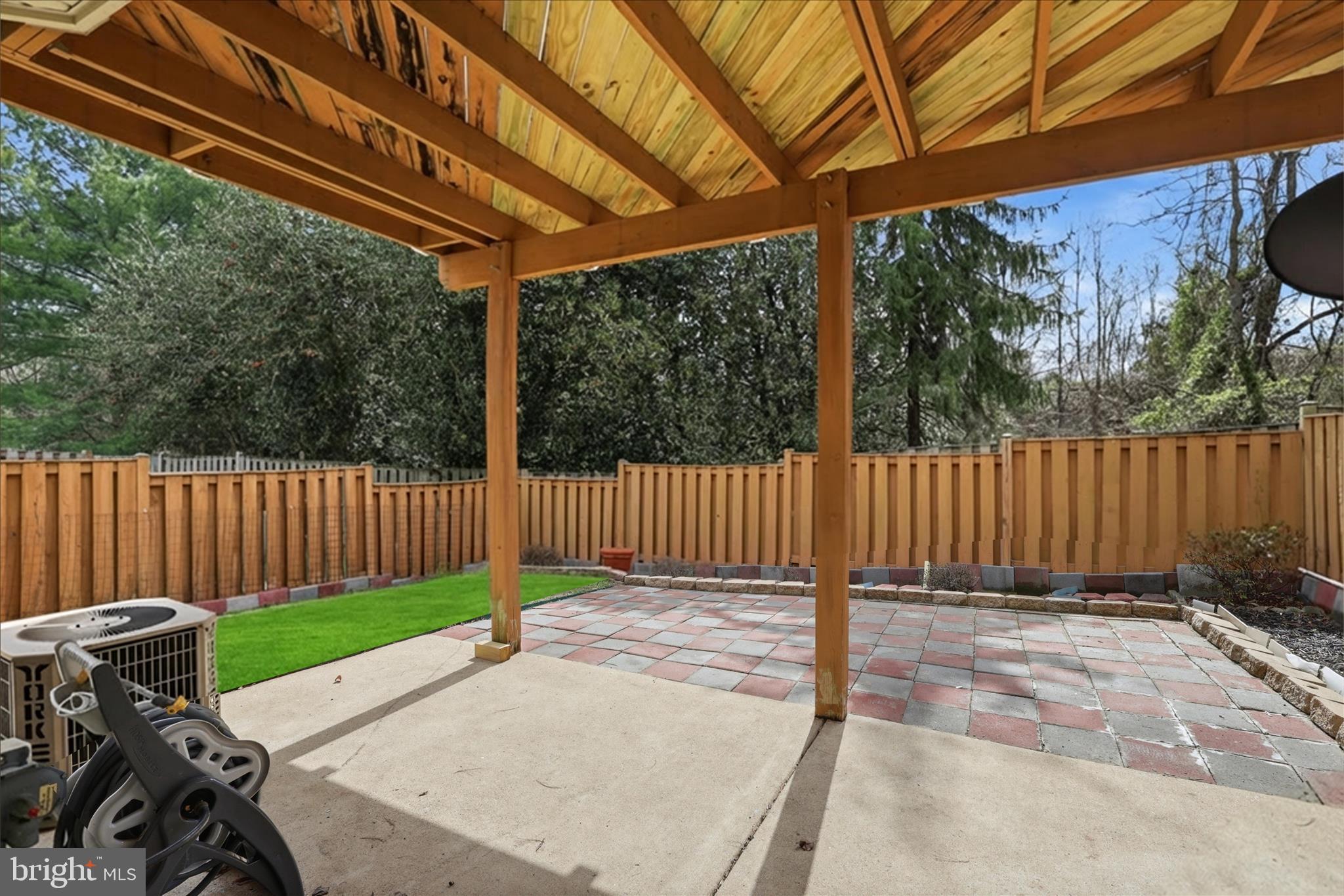 POHICK LANDING - Residential