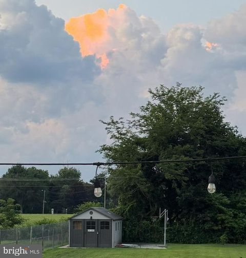 Photo of 411 Ives Avenue, CARNEYS POINT, NJ 08069 (MLS # NJSA2017840)